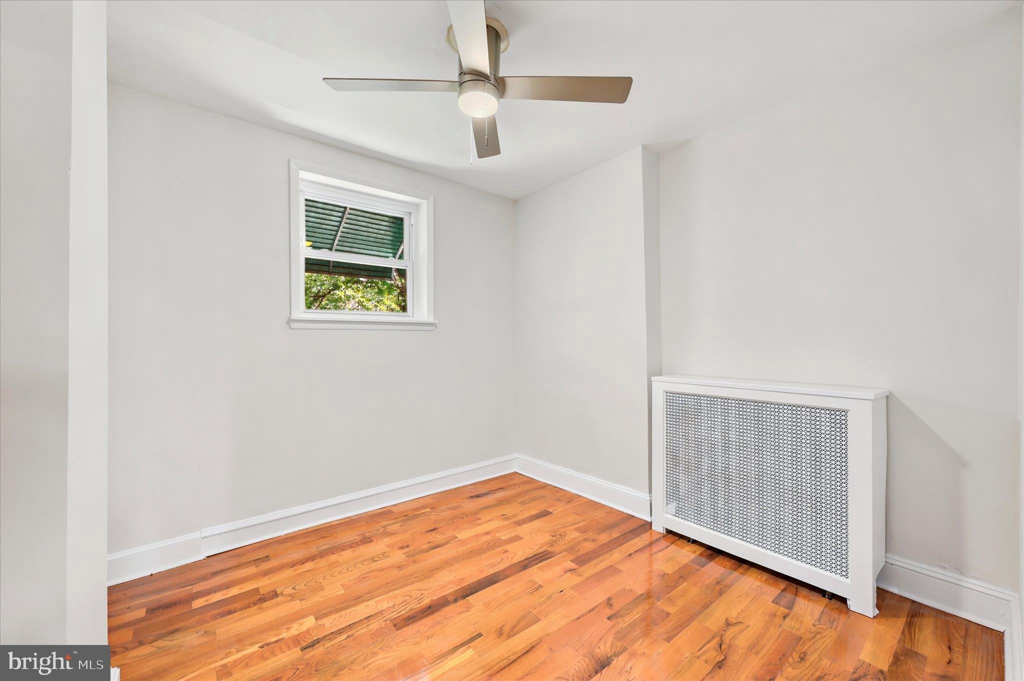 PORT RICHMOND - Residential