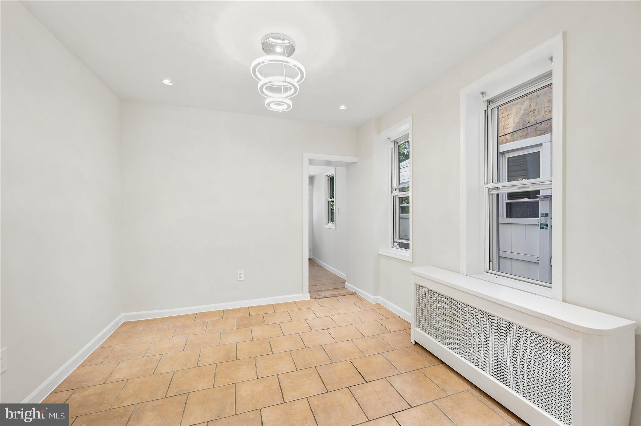 PORT RICHMOND - Residential