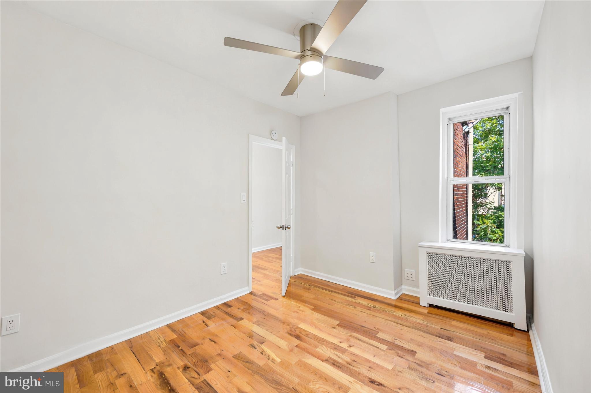 PORT RICHMOND - Residential