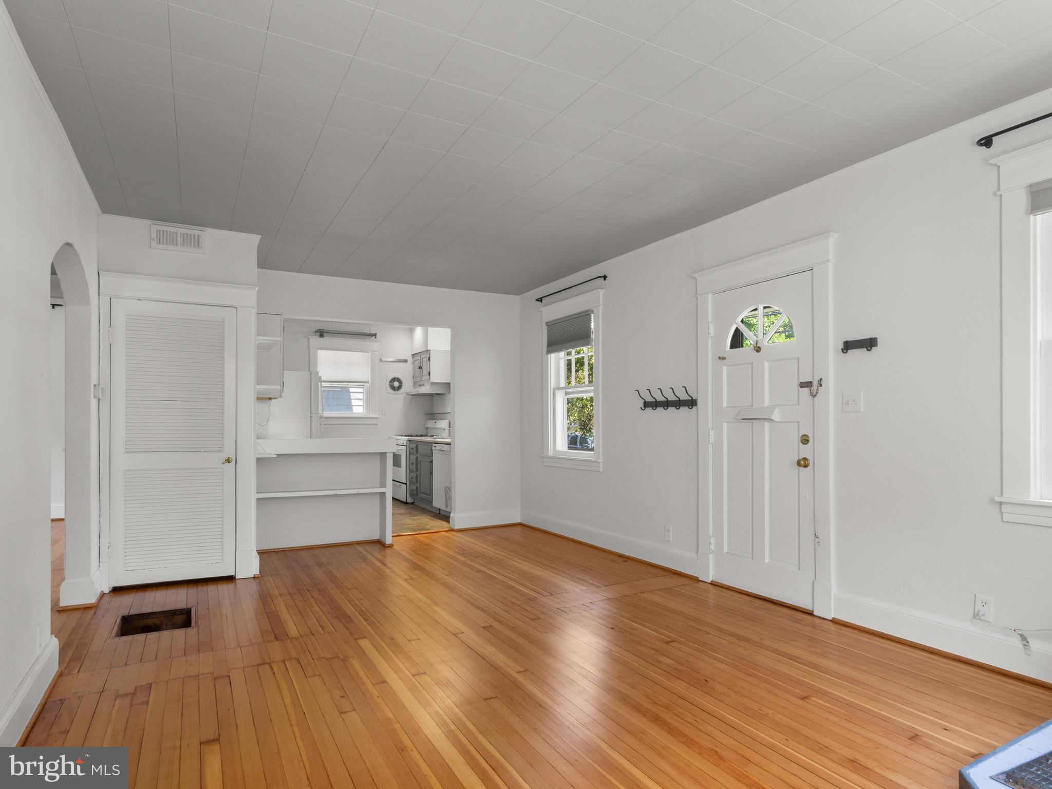 EASTPORT - Residential