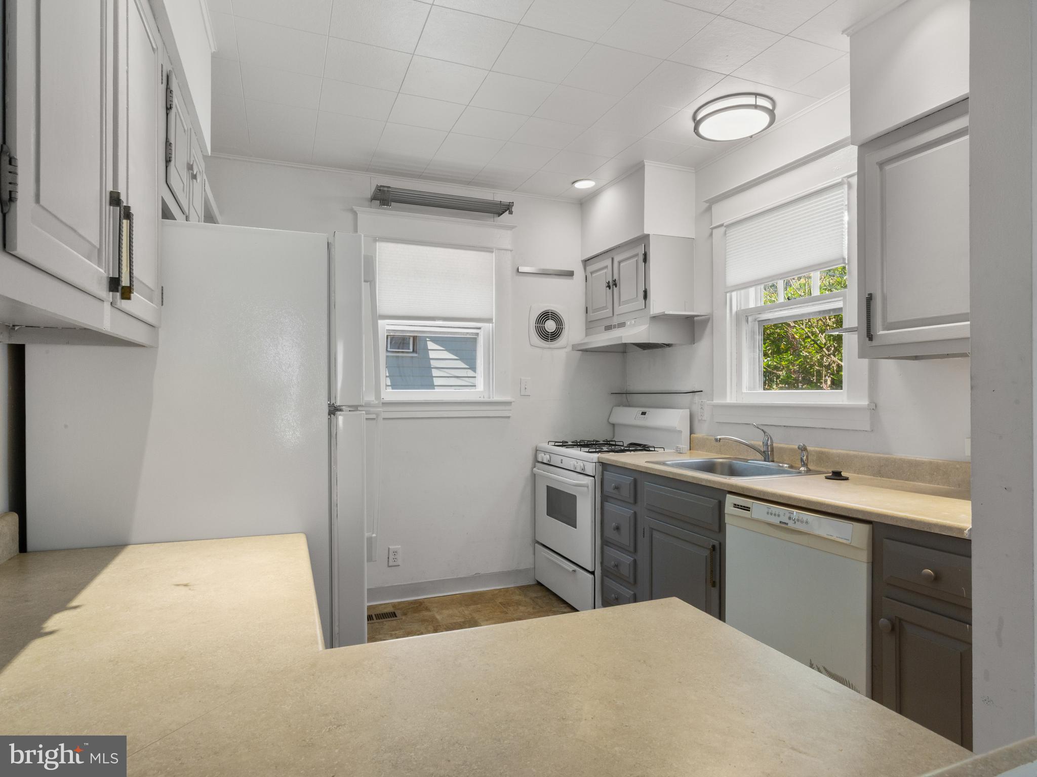 EASTPORT - Residential