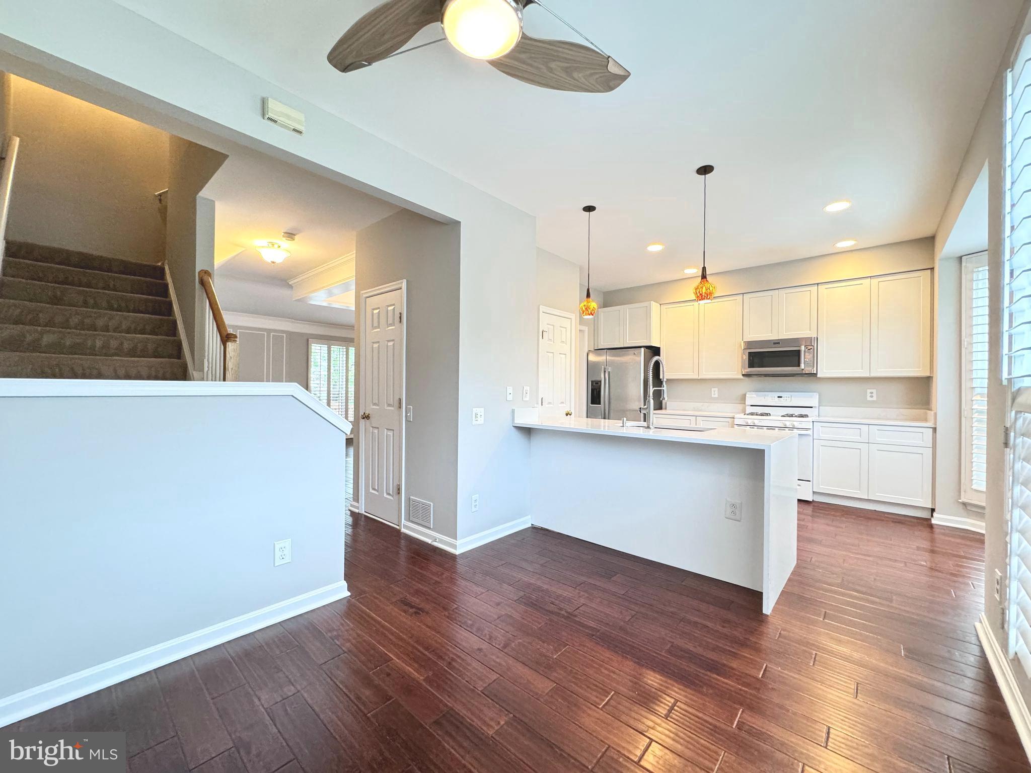 CASCADES - Residential Lease