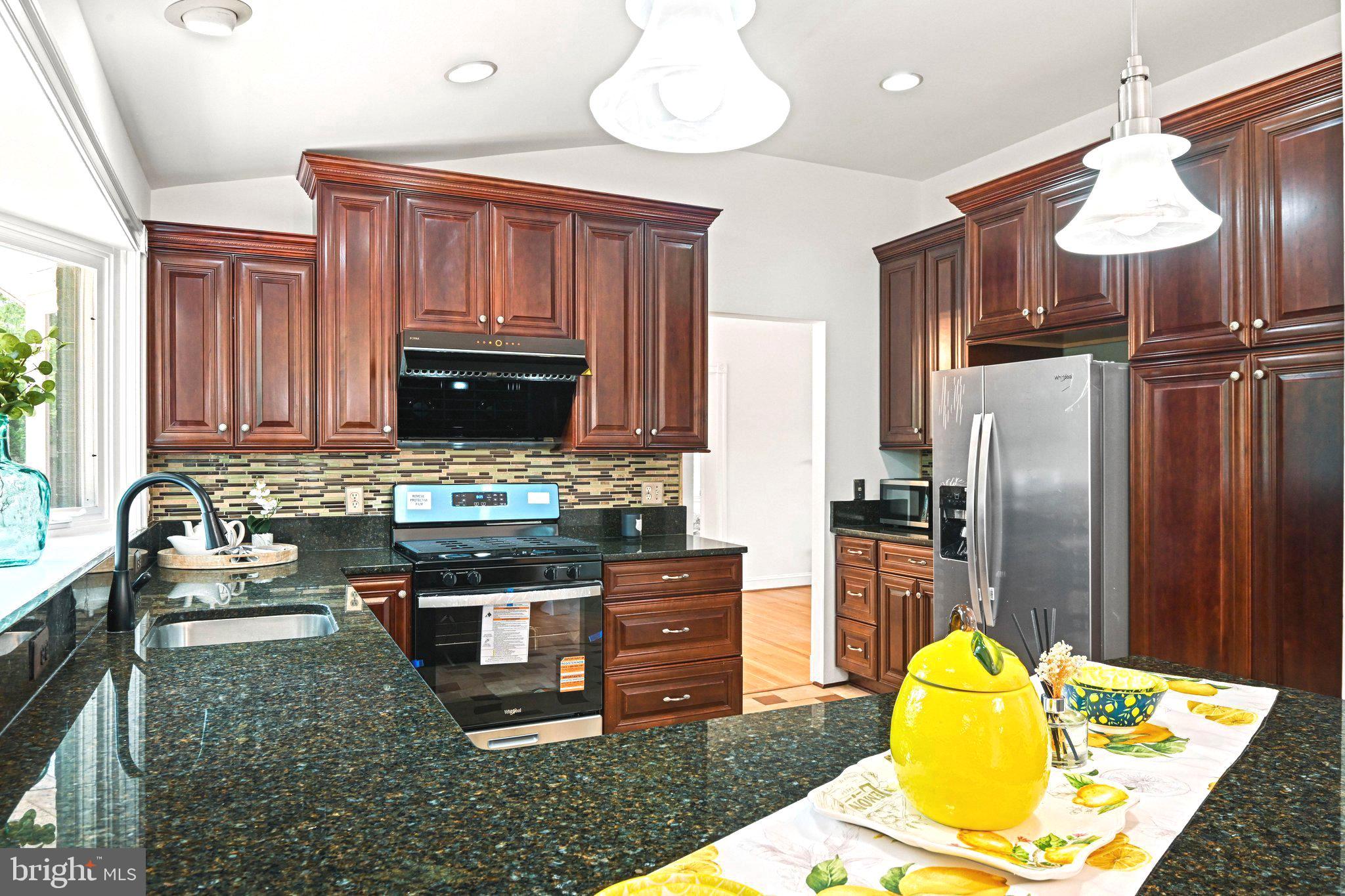 ROSEMONT - Residential