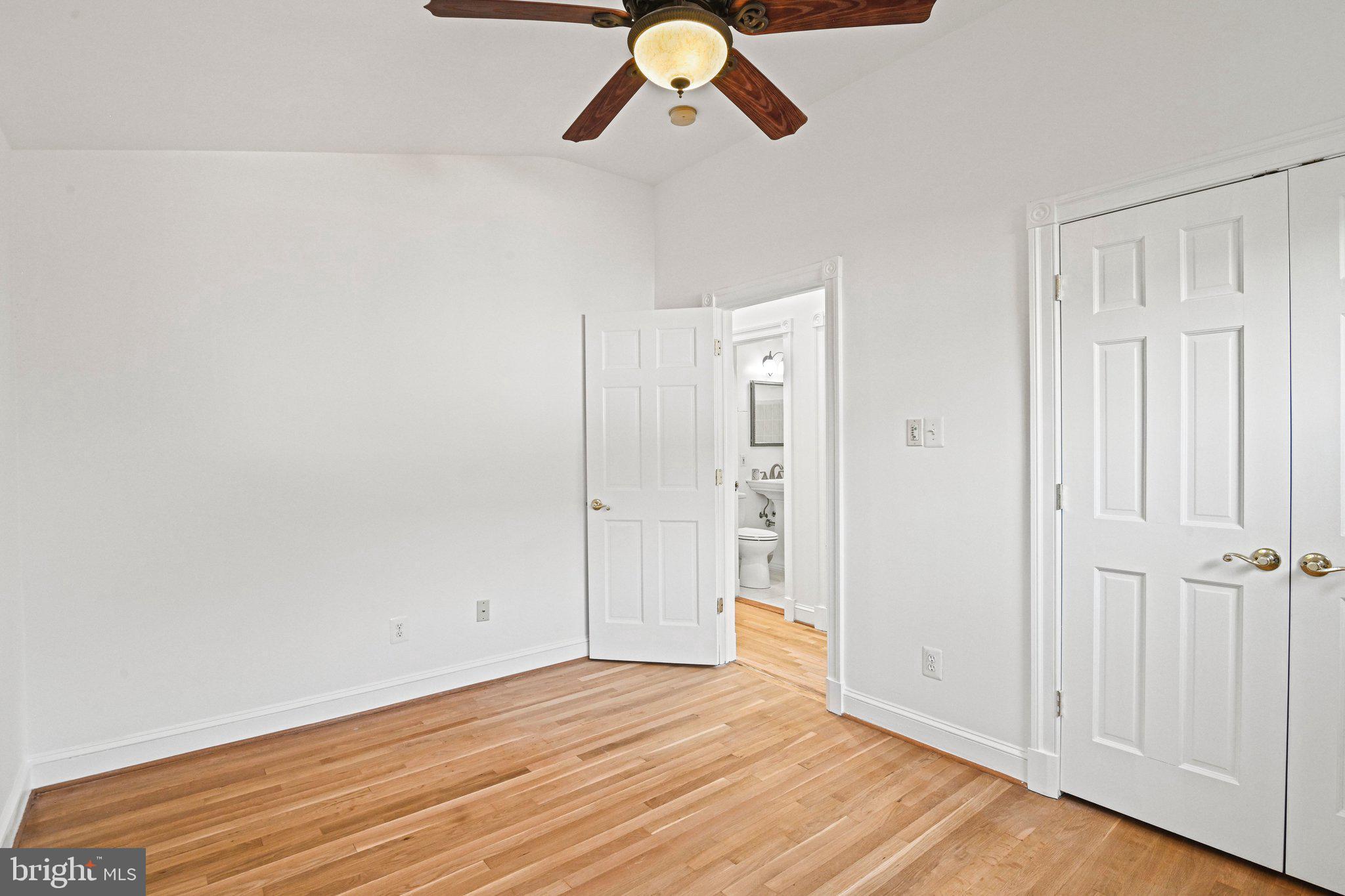 ROSEMONT - Residential