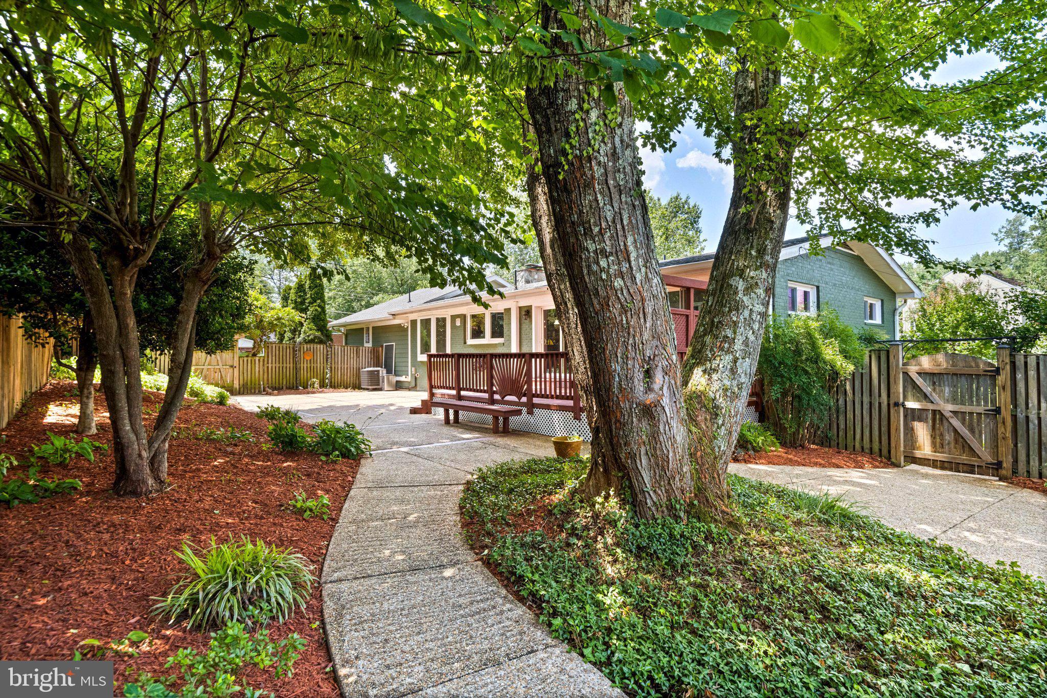 ROSEMONT - Residential