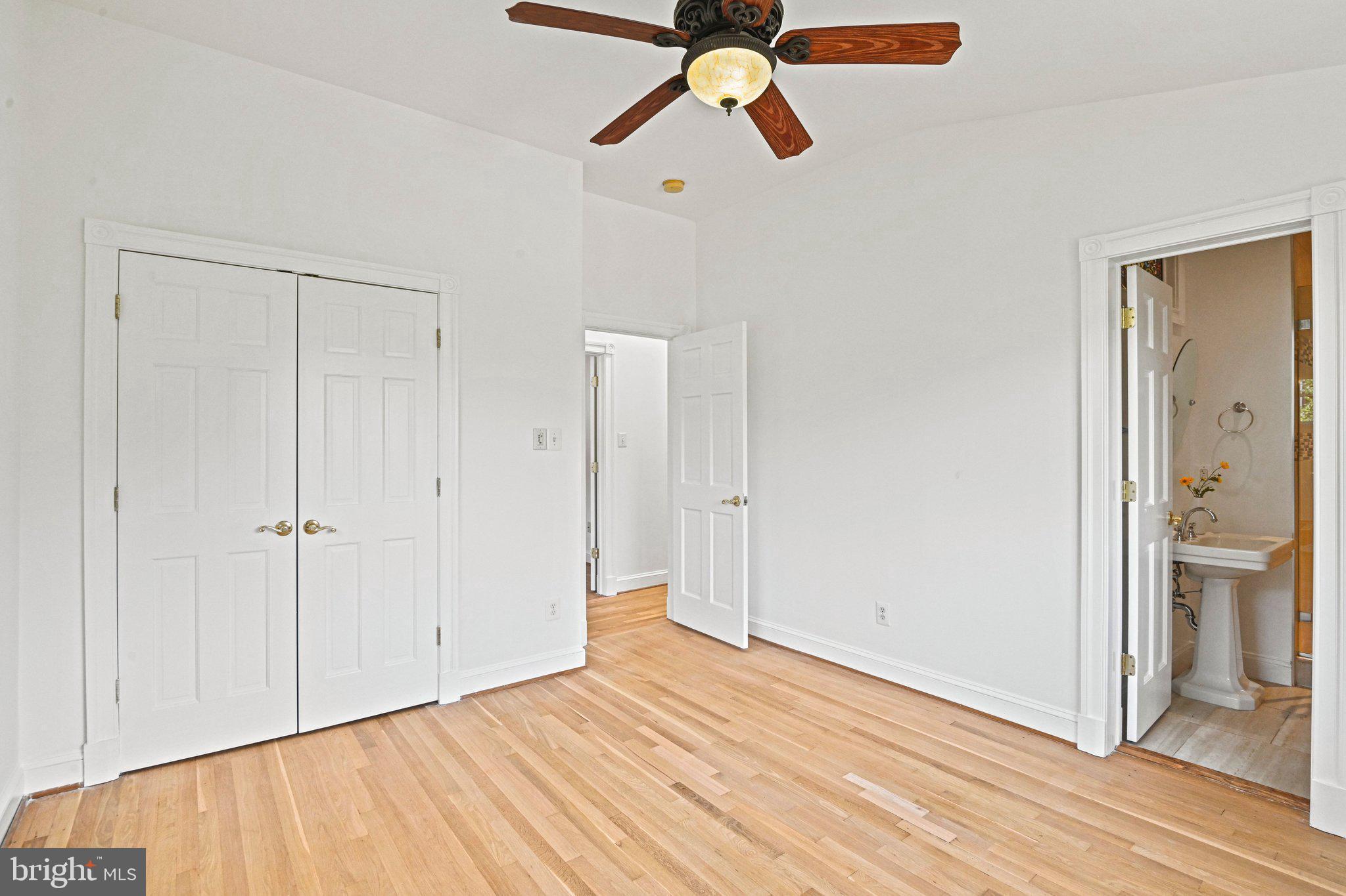 ROSEMONT - Residential