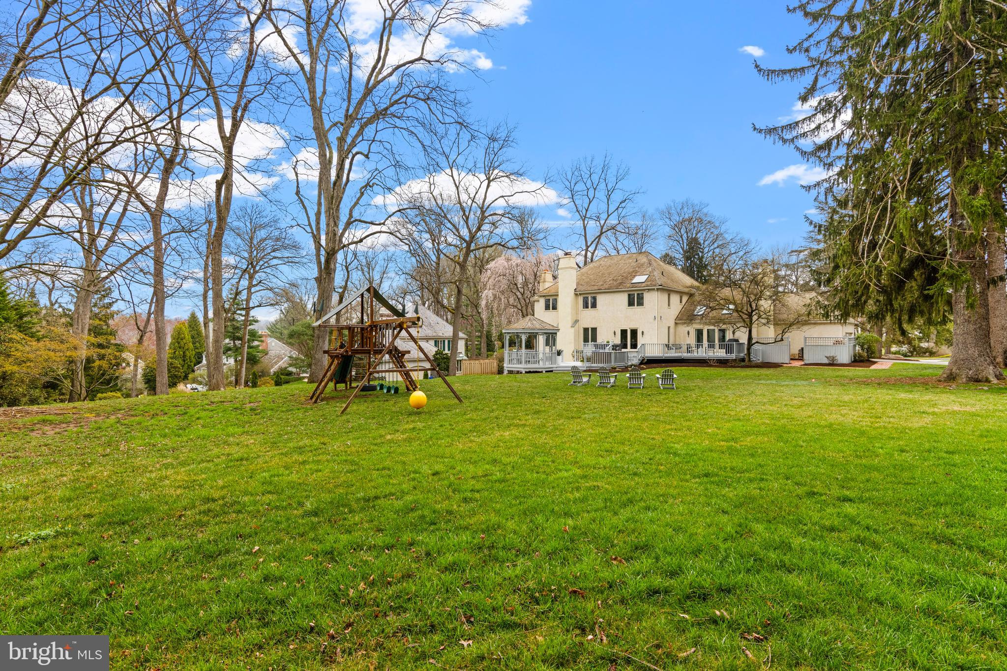 RAVENSCLIFF - Residential