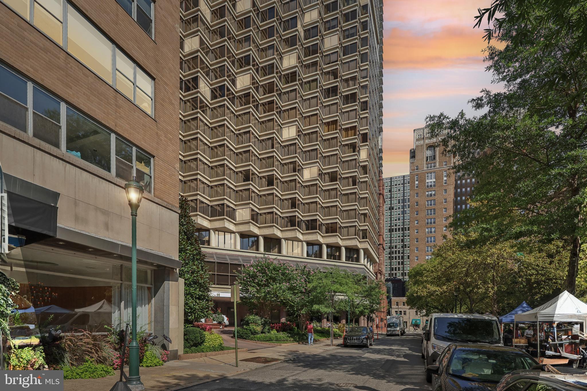 RITTENHOUSE SQUARE - Residential