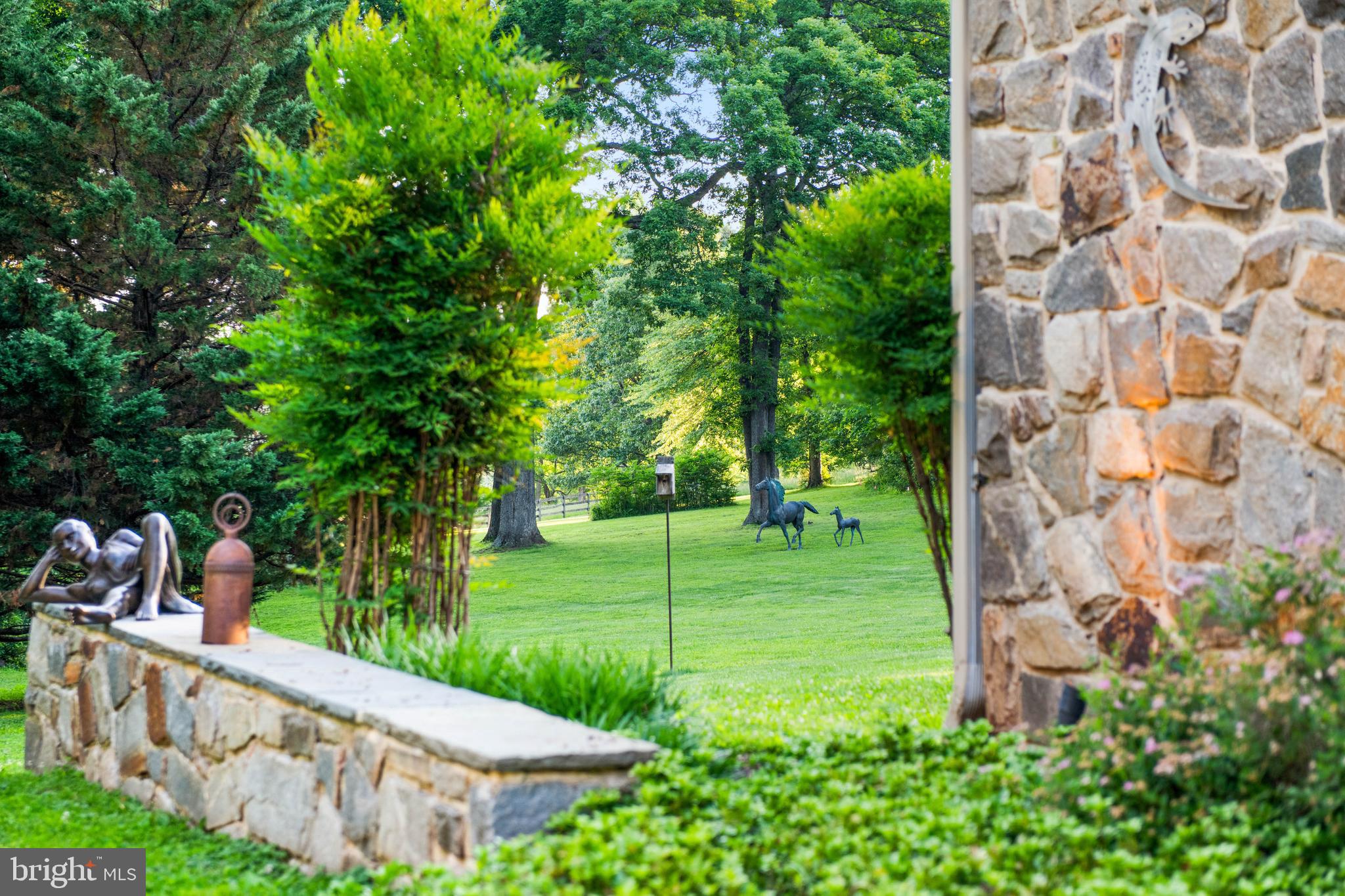 CAVES VALLEY - Residential