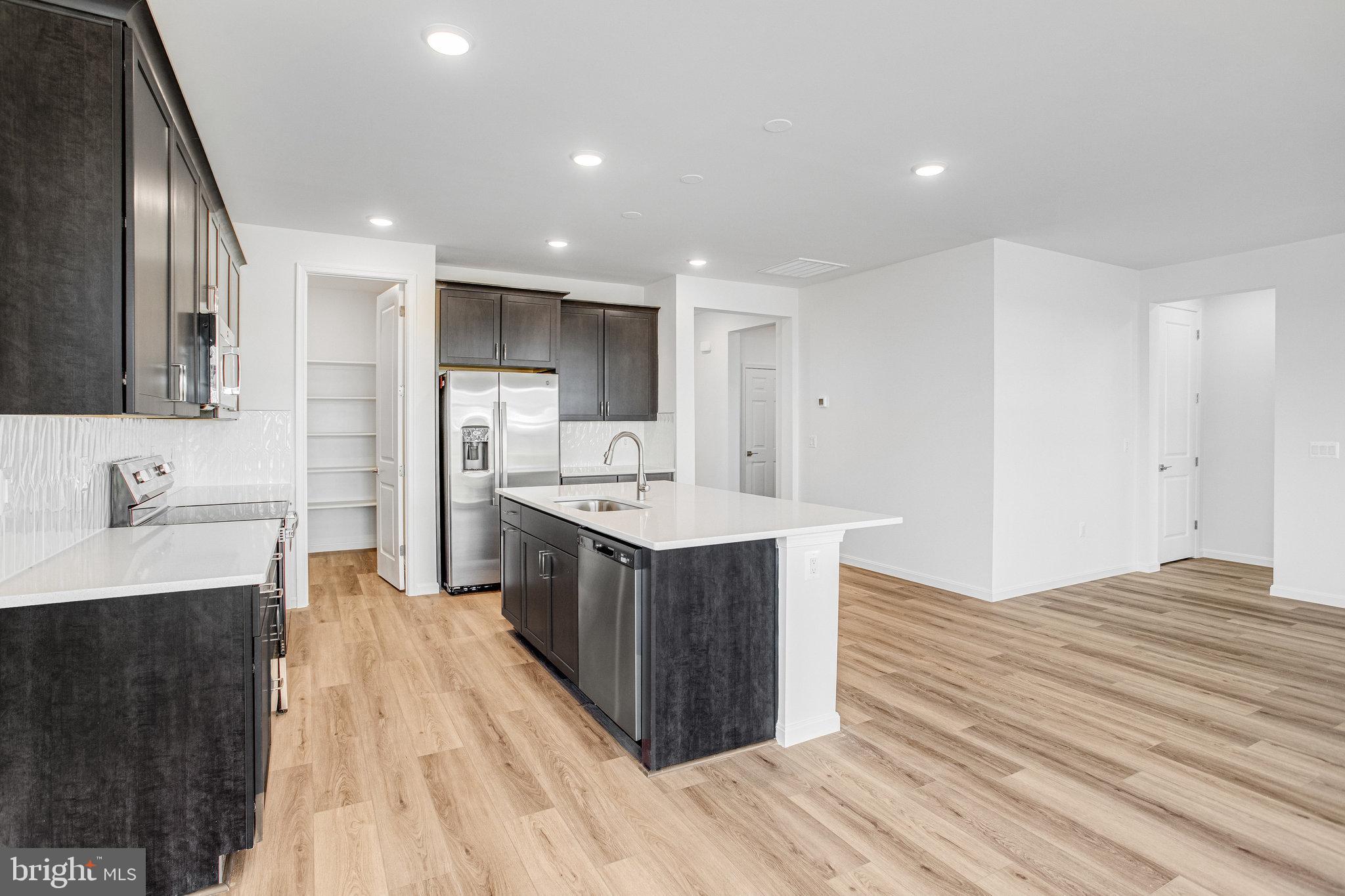 SEASONS AT ROUND MILL MEADOWS - Residential