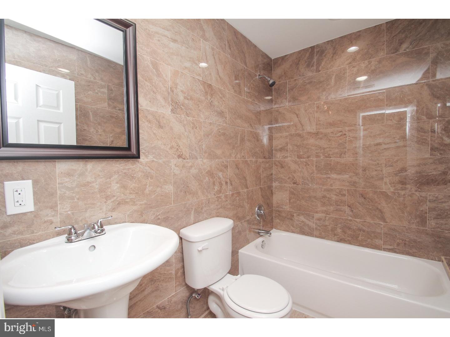 WEST OAK LANE - Residential