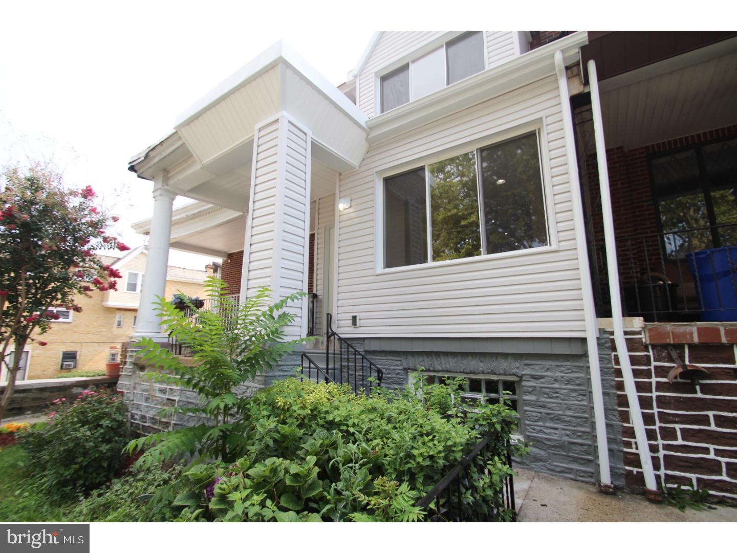 WEST OAK LANE - Residential