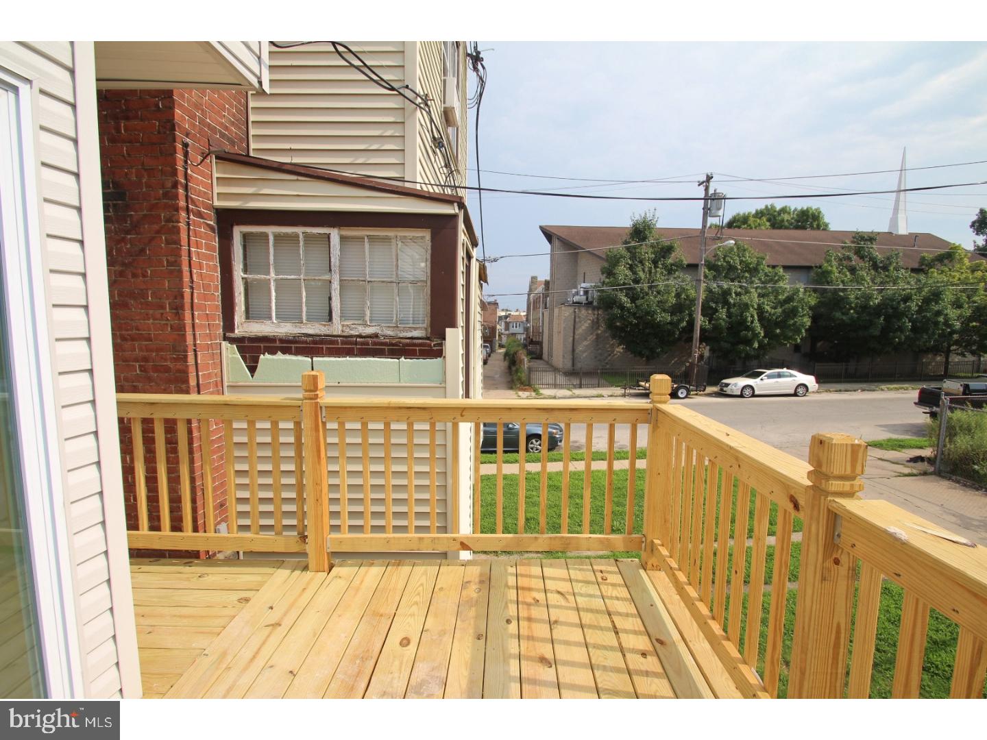WEST OAK LANE - Residential