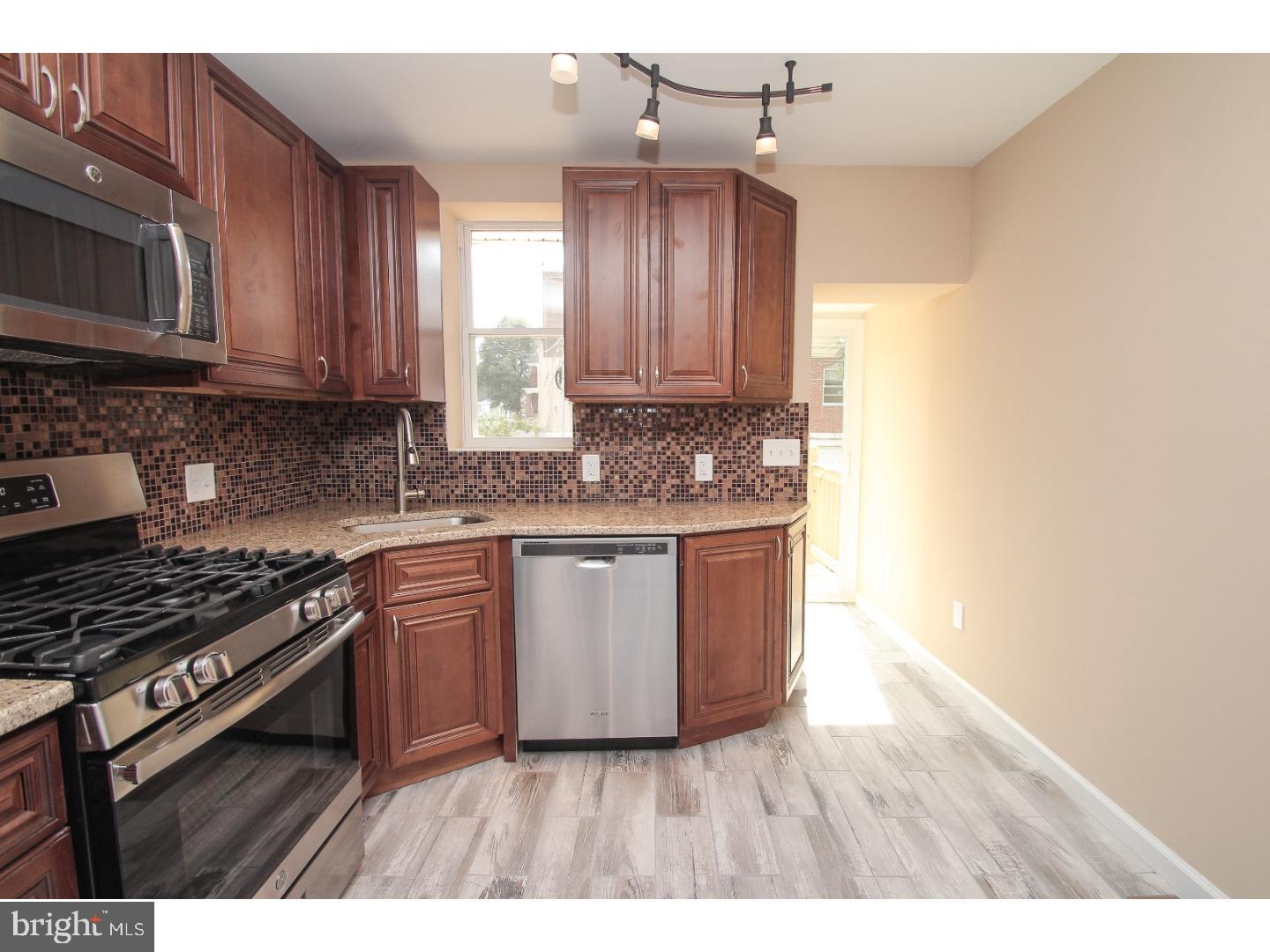WEST OAK LANE - Residential