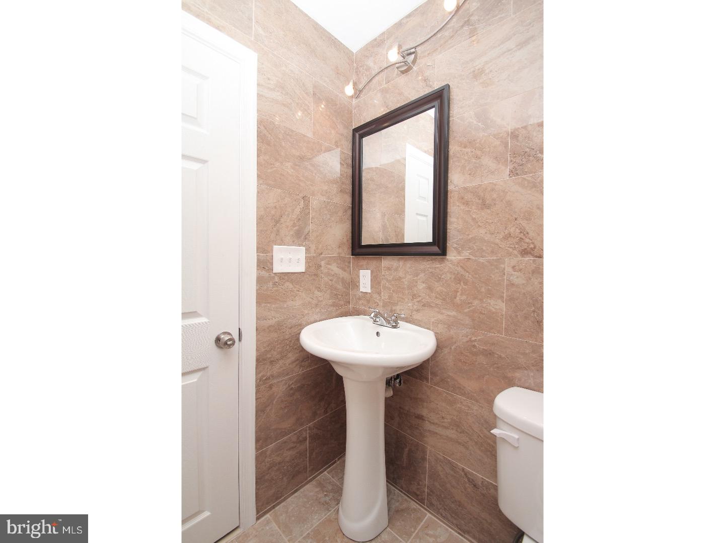 WEST OAK LANE - Residential