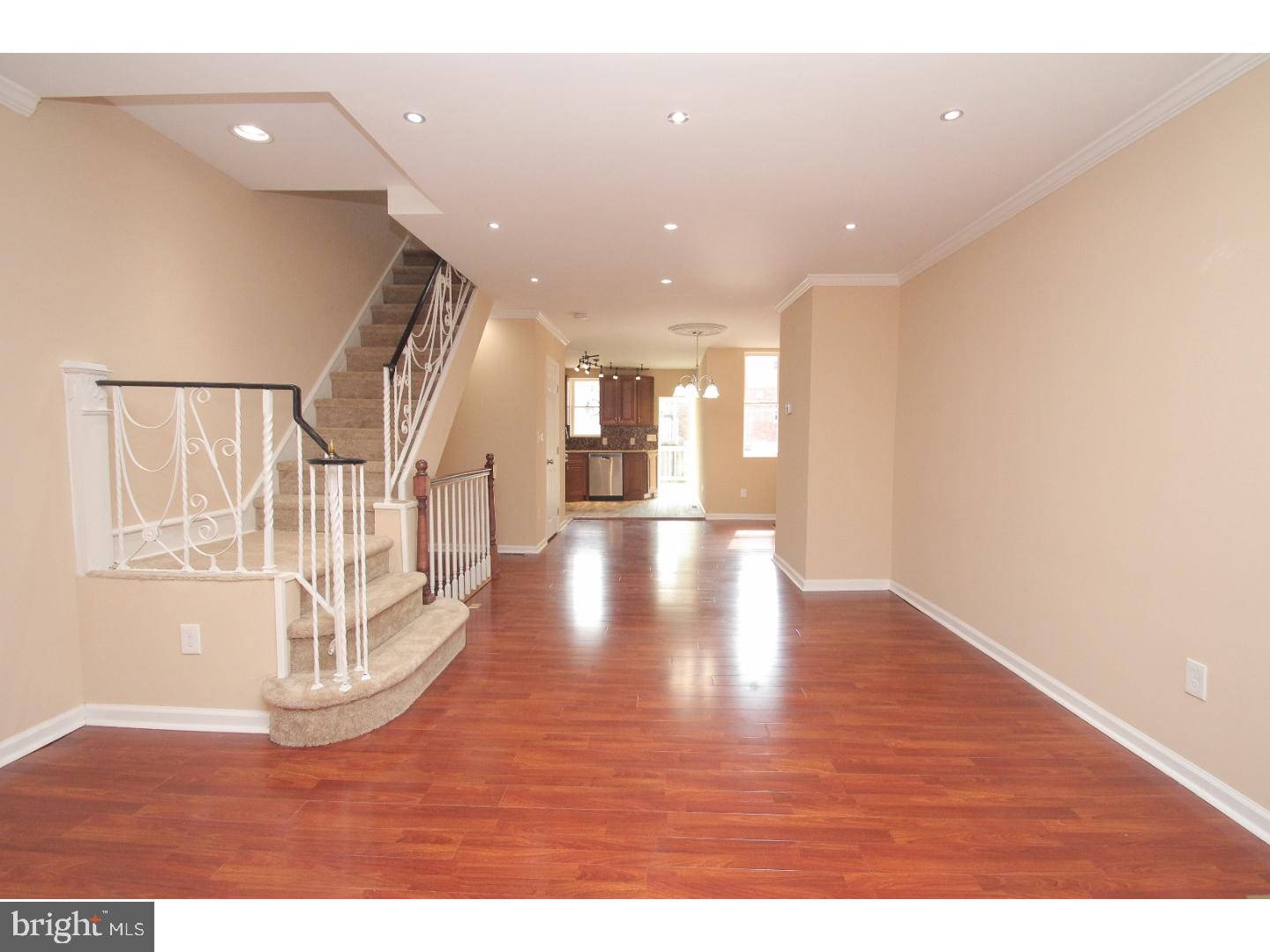 WEST OAK LANE - Residential