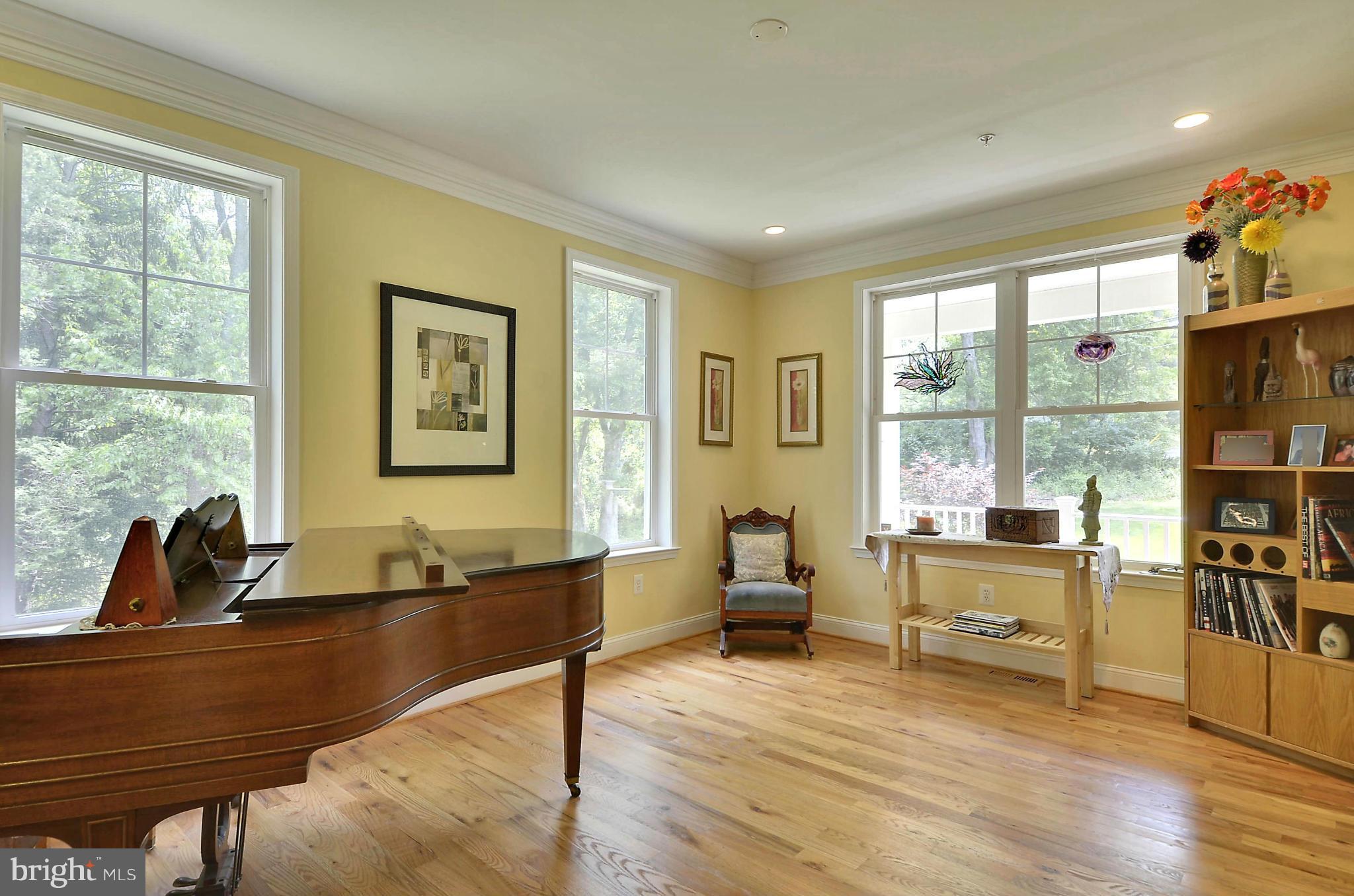 PT ROCKVILLE OUT RES. 3 - Residential