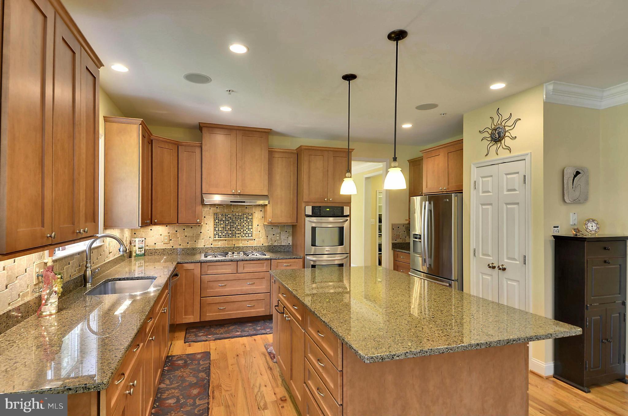 PT ROCKVILLE OUT RES. 3 - Residential