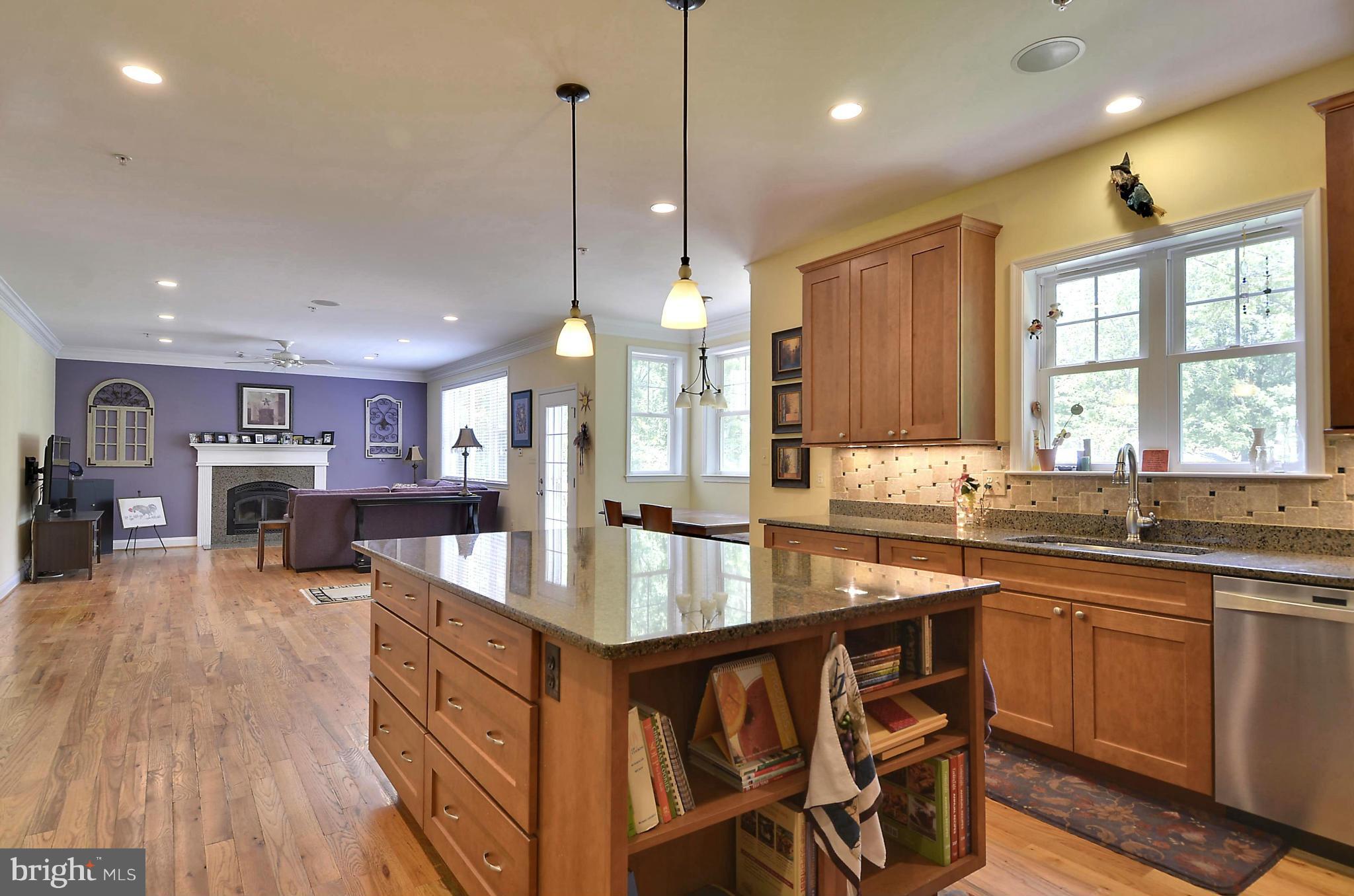 PT ROCKVILLE OUT RES. 3 - Residential