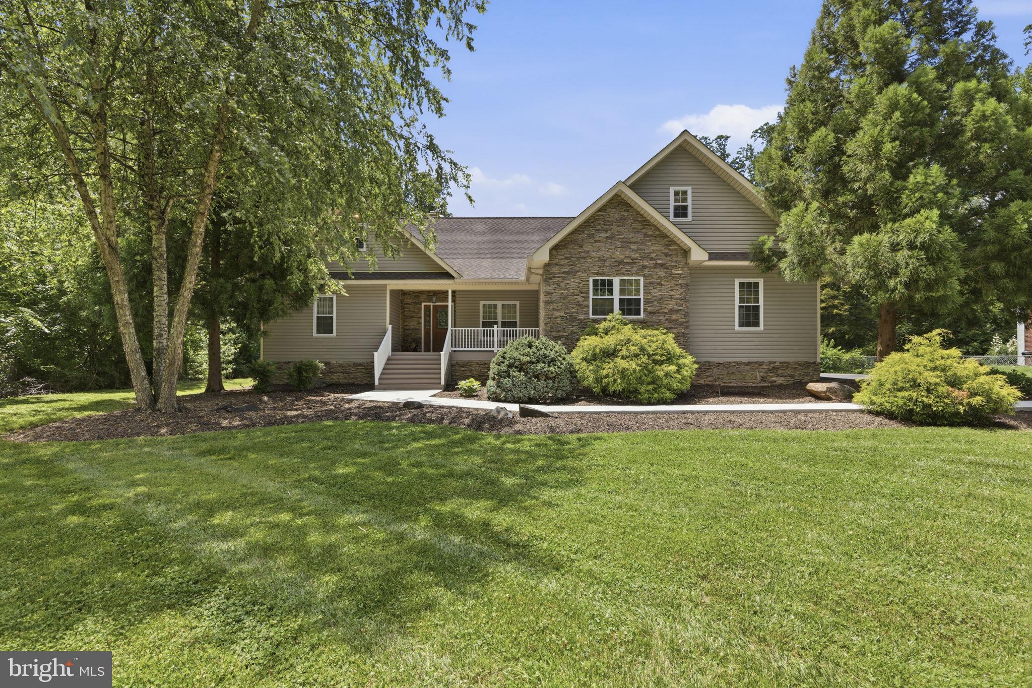 OAKWOOD - Residential