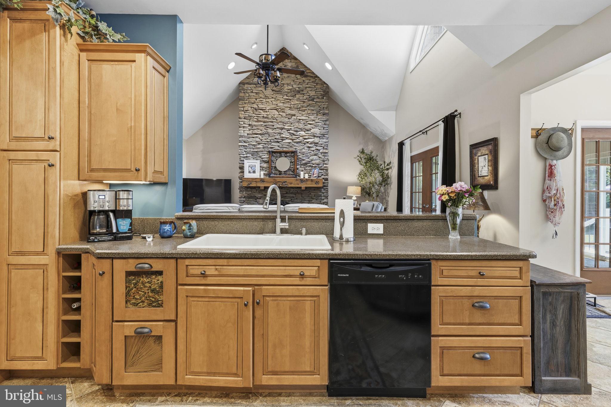 OAKWOOD - Residential