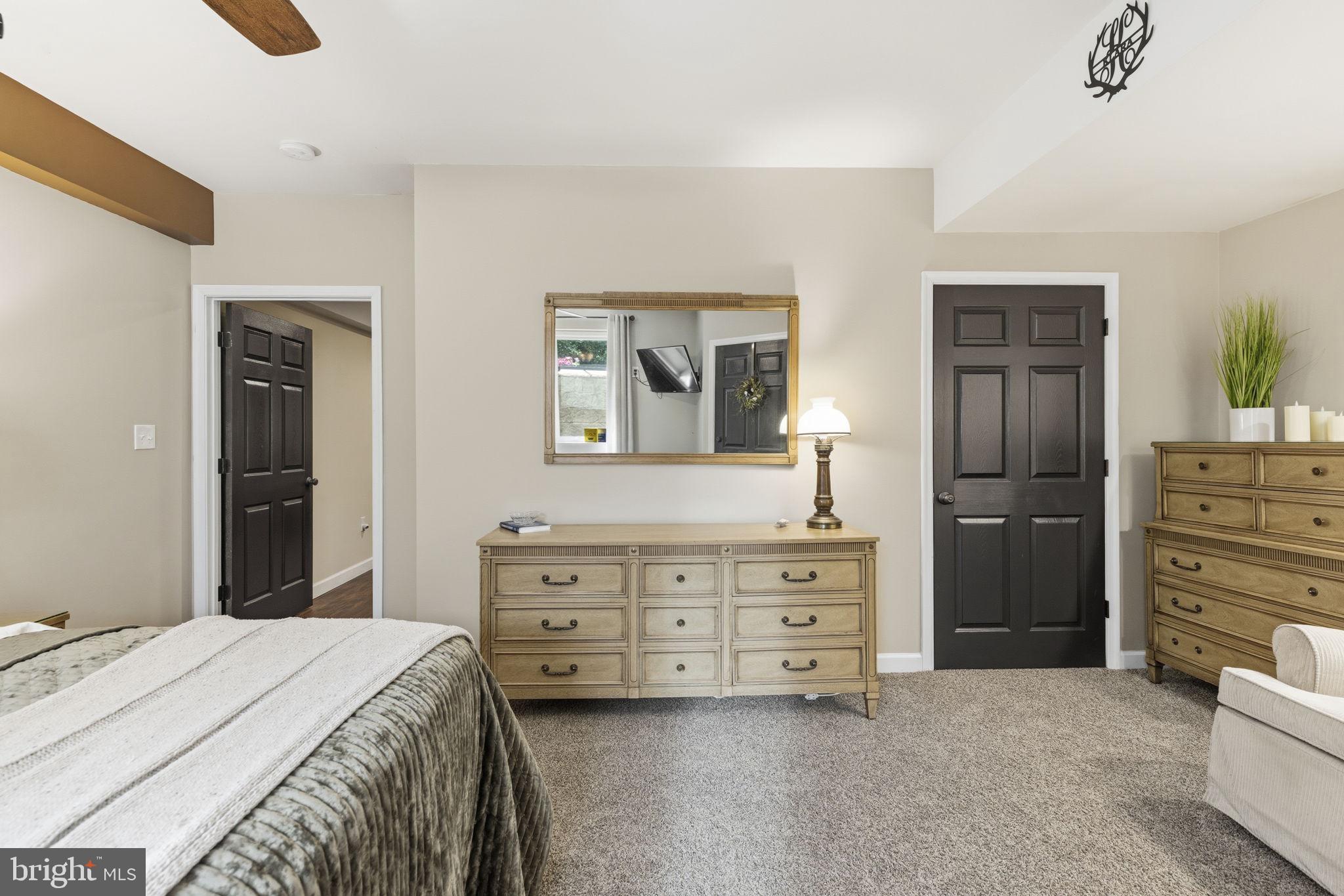 OAKWOOD - Residential