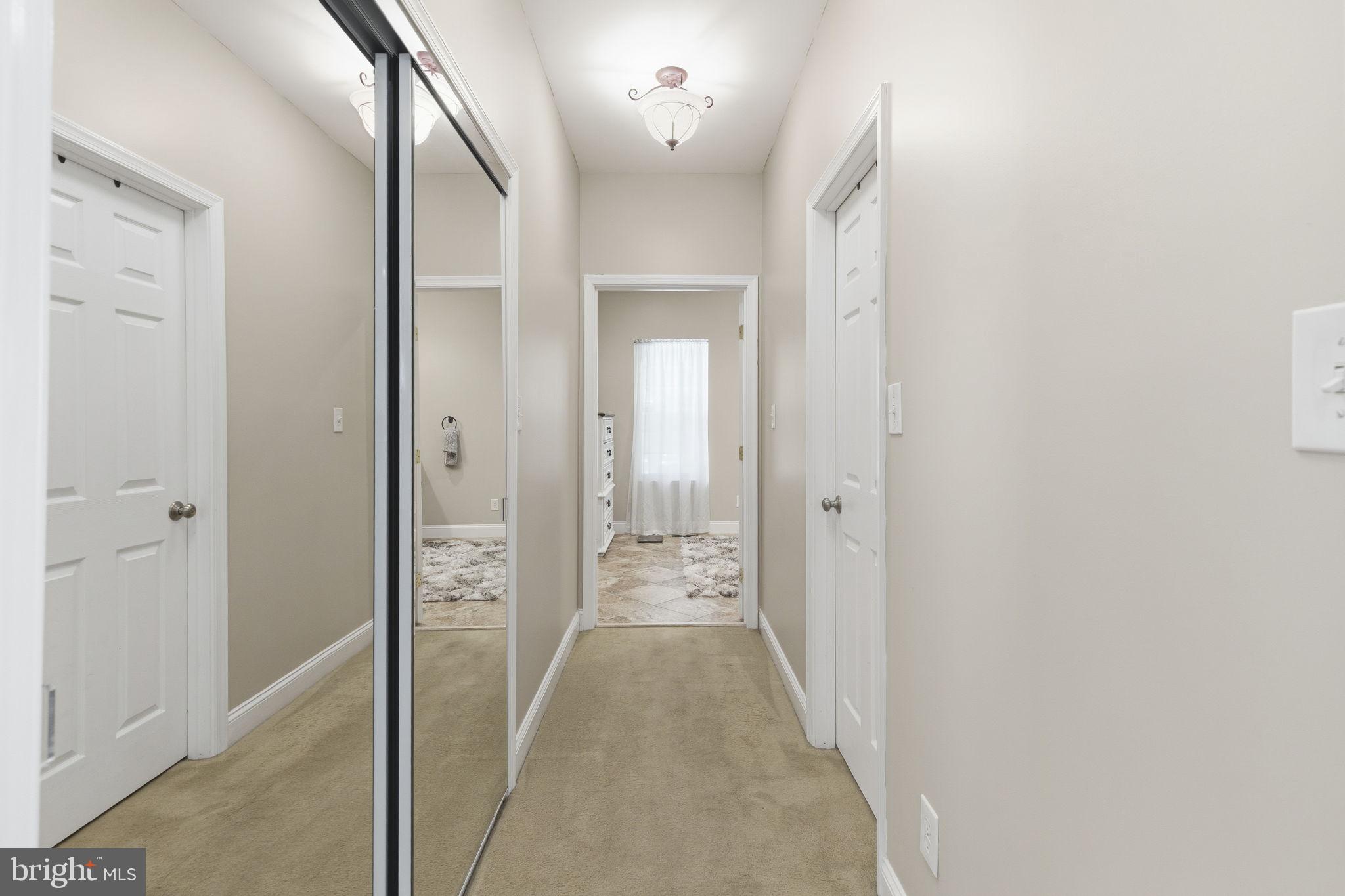 OAKWOOD - Residential