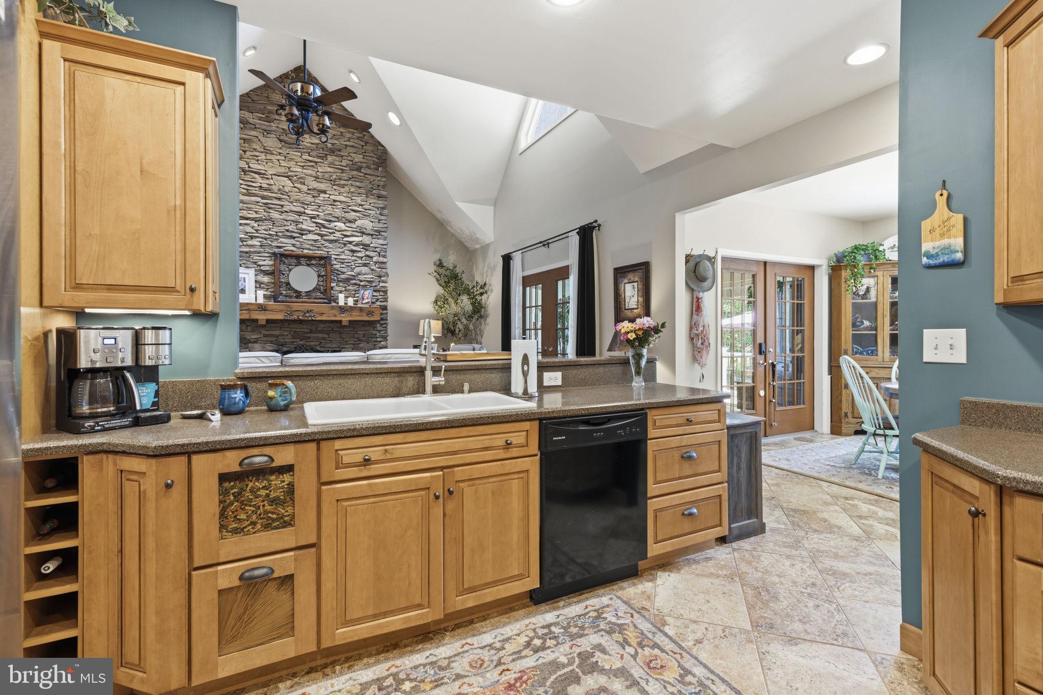 OAKWOOD - Residential