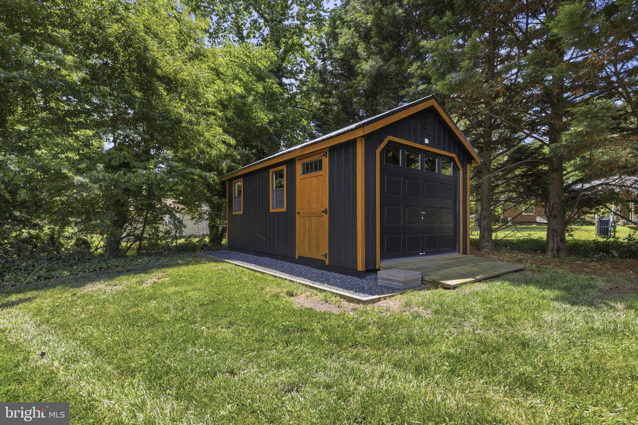 OAKWOOD - Residential
