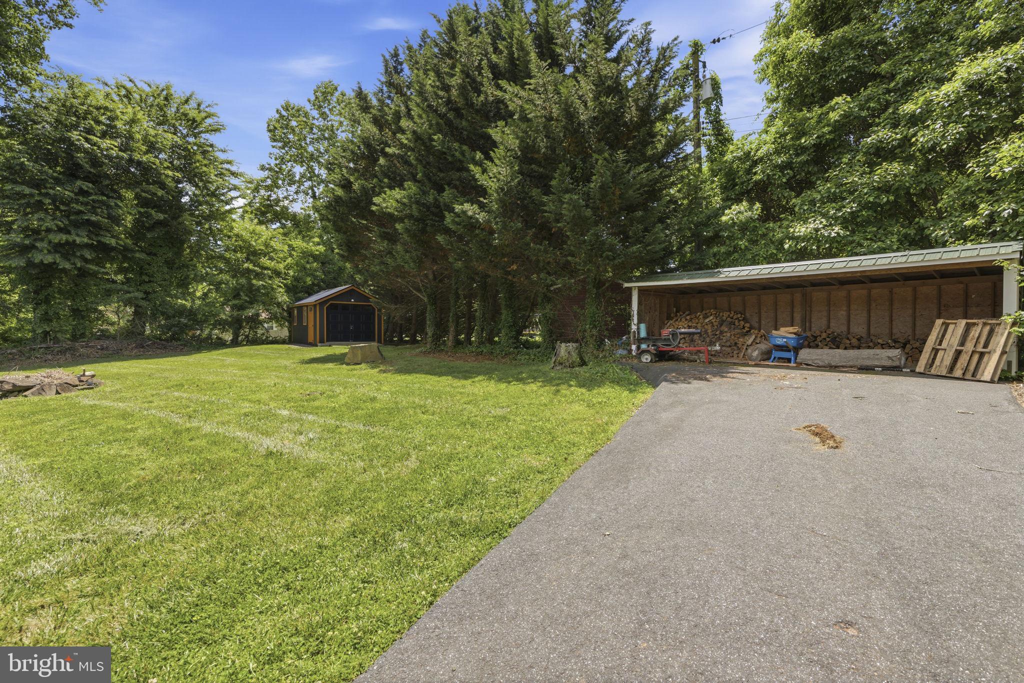 OAKWOOD - Residential