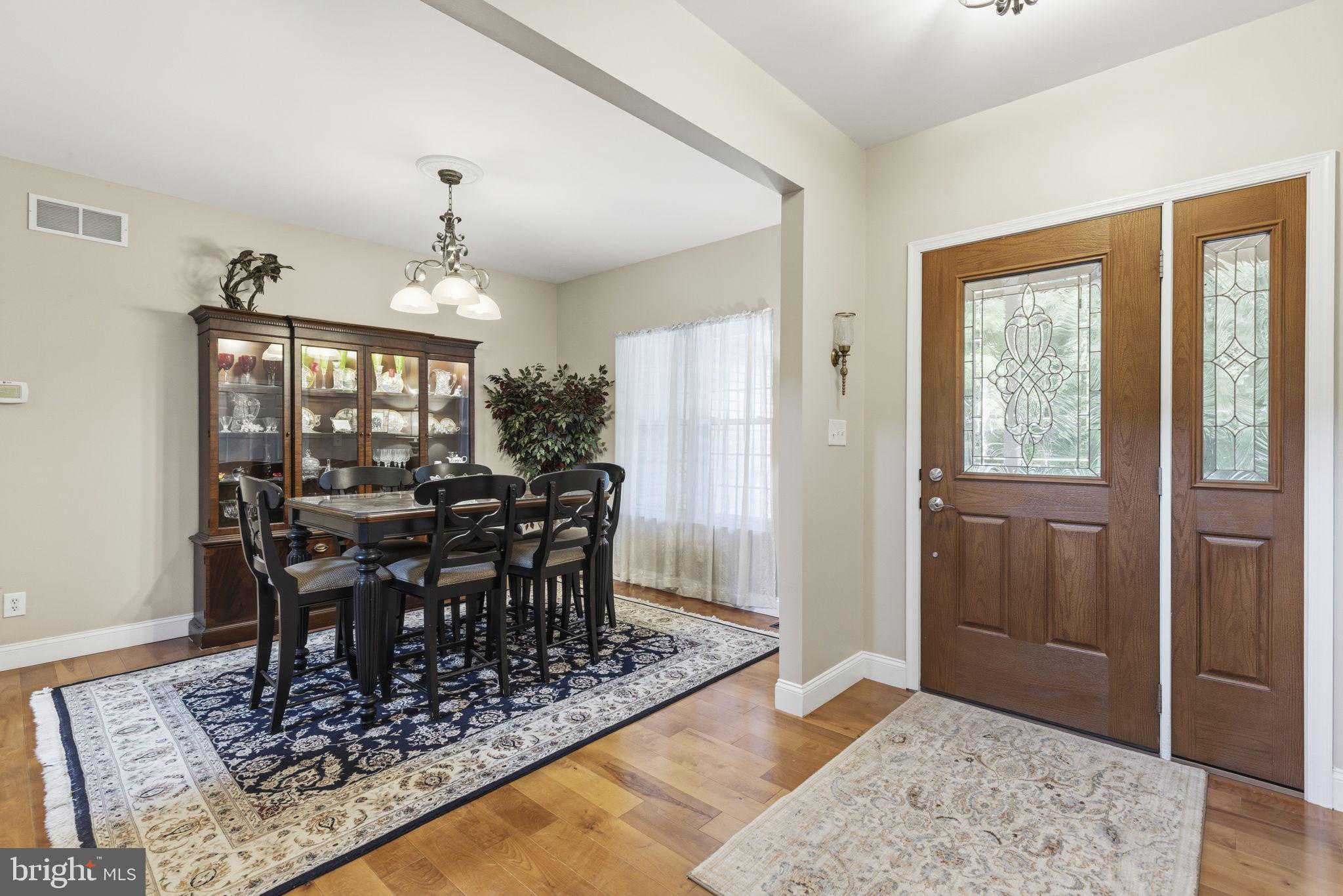 OAKWOOD - Residential
