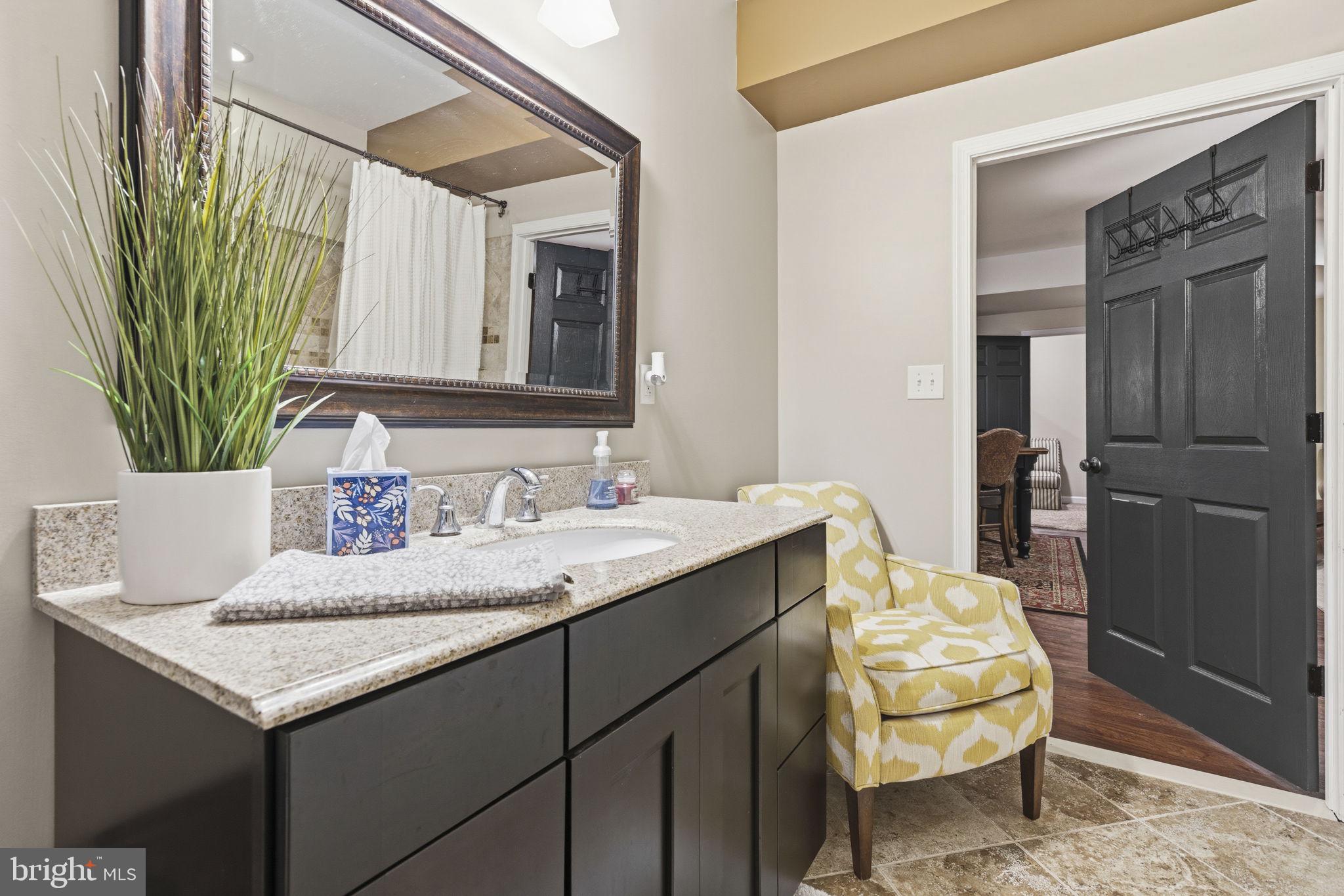 OAKWOOD - Residential