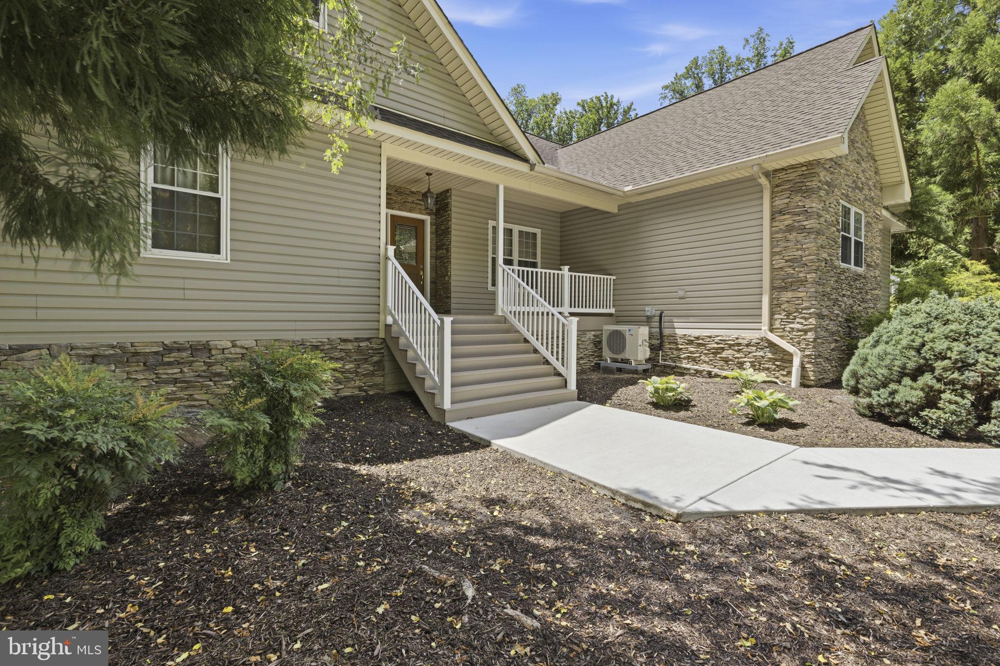 OAKWOOD - Residential