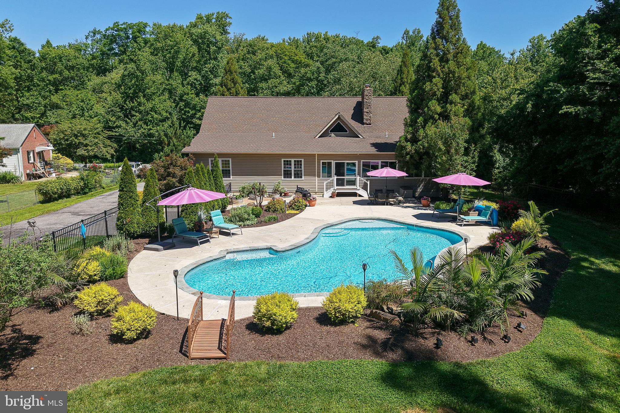 OAKWOOD - Residential