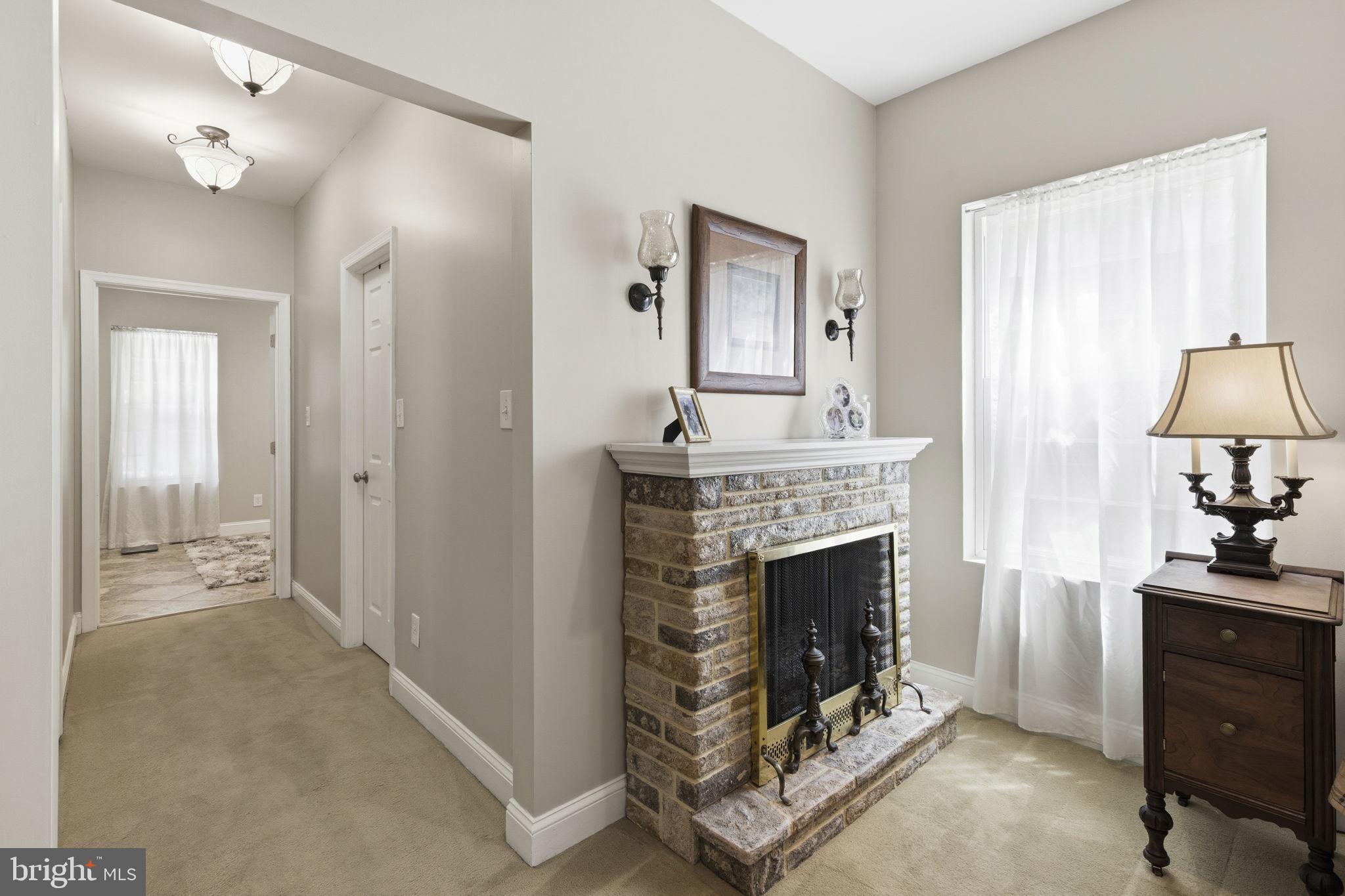 OAKWOOD - Residential