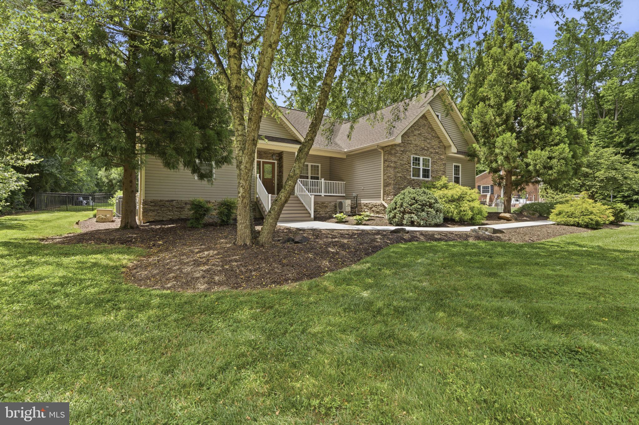 OAKWOOD - Residential