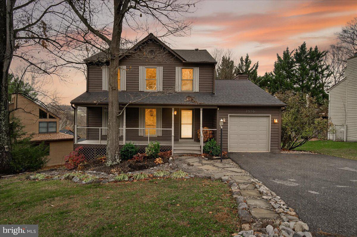 THE MEADOWS - Residential
