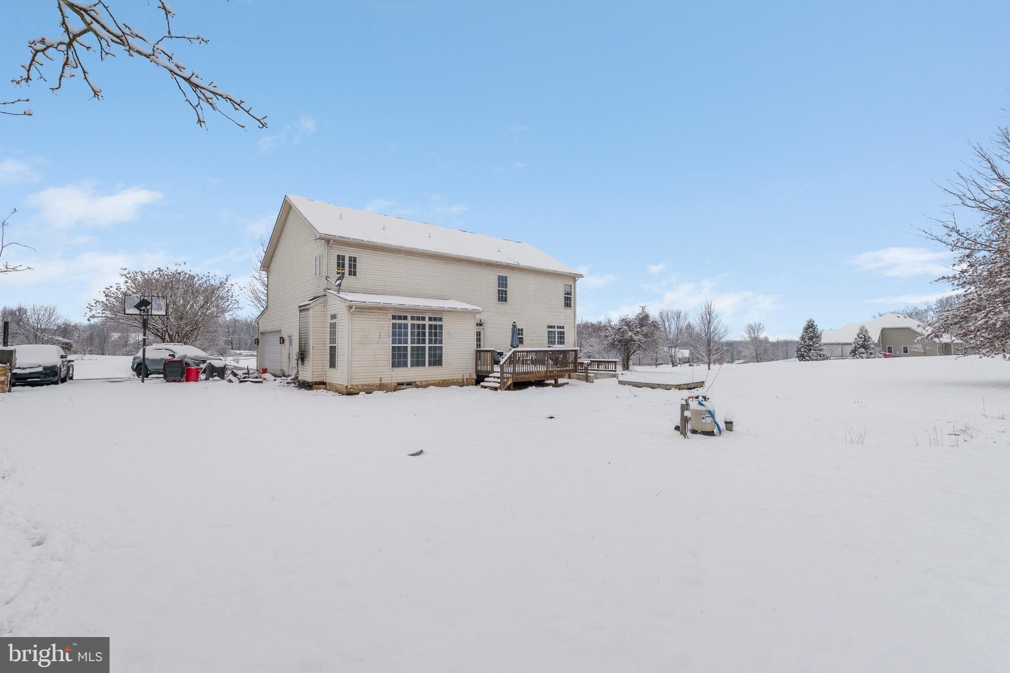 SUMMIT VIEW ESTATES - Residential