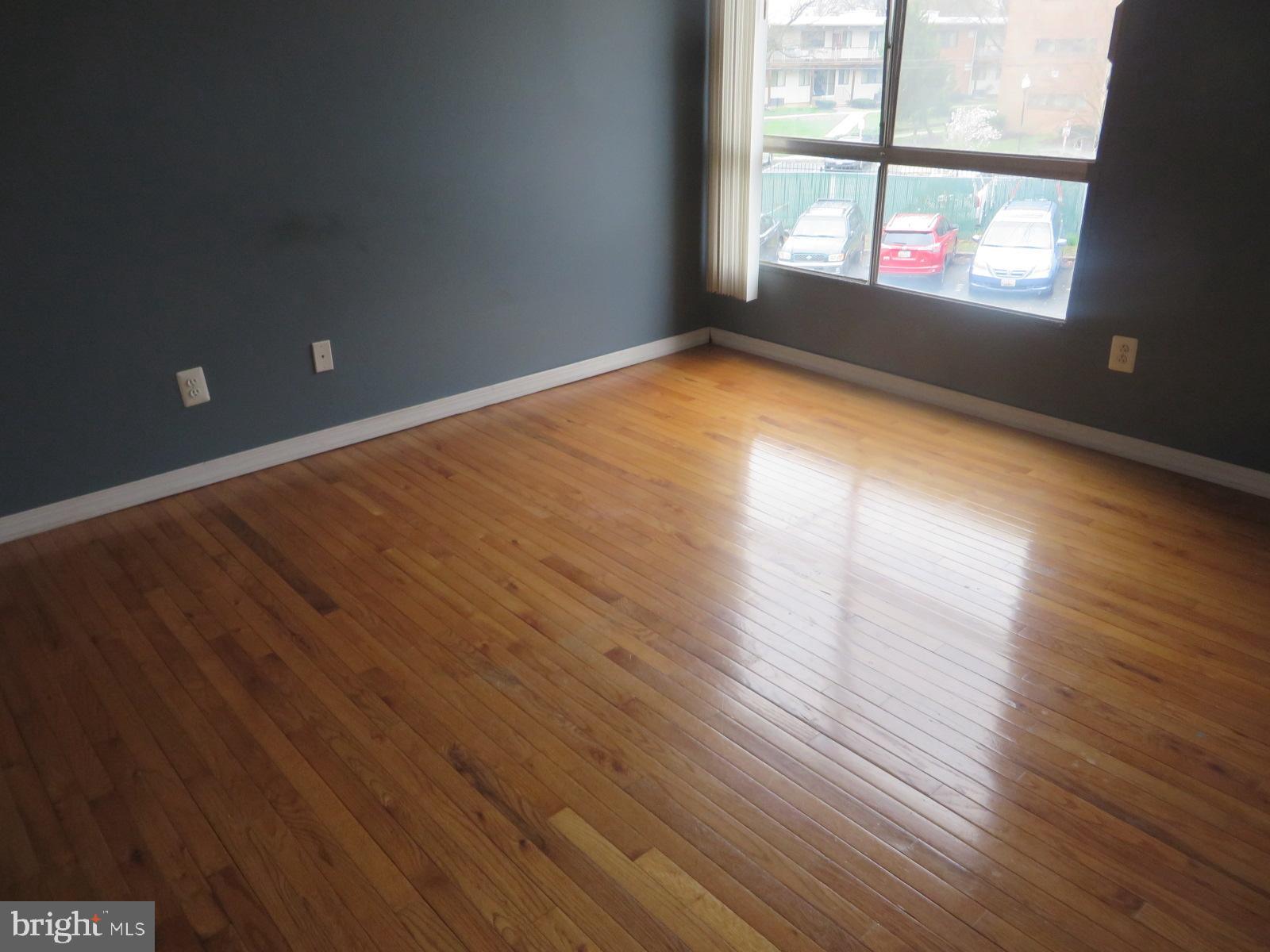 BEDFORD TOWNE CONDO - Residential