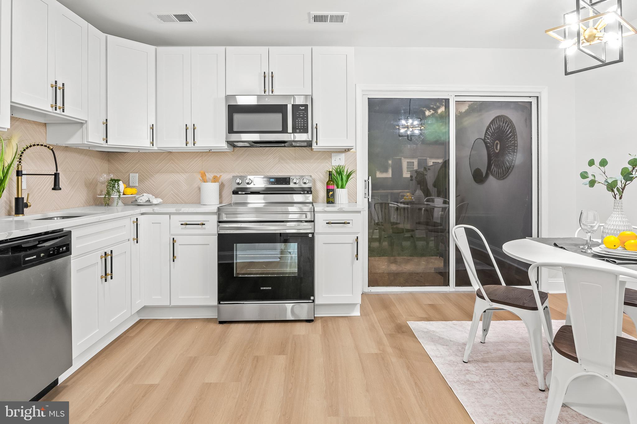 HILLTOP VILLAGE CONDOMINIUMS - Residential
