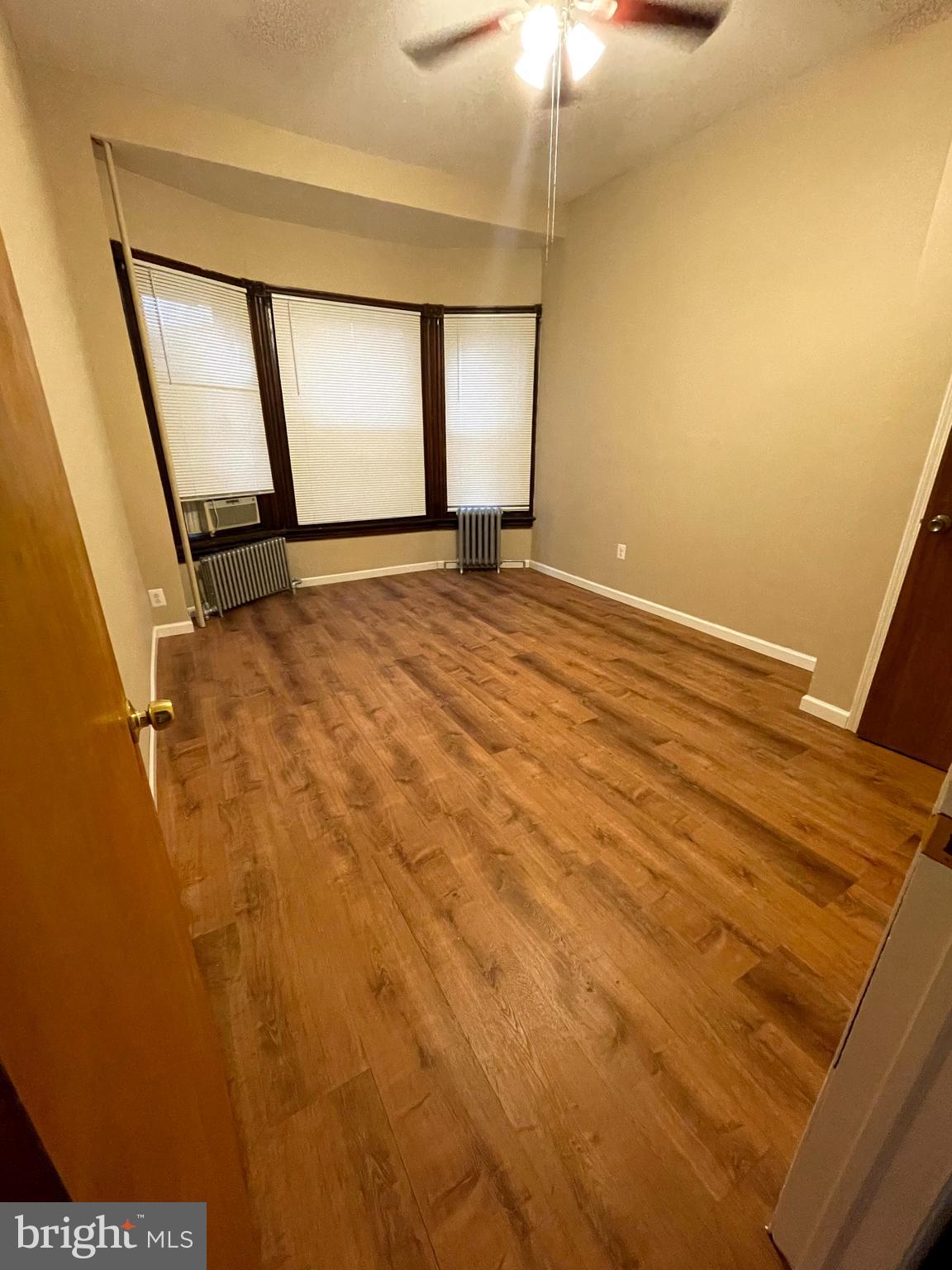 MILL CREEK - Residential Income