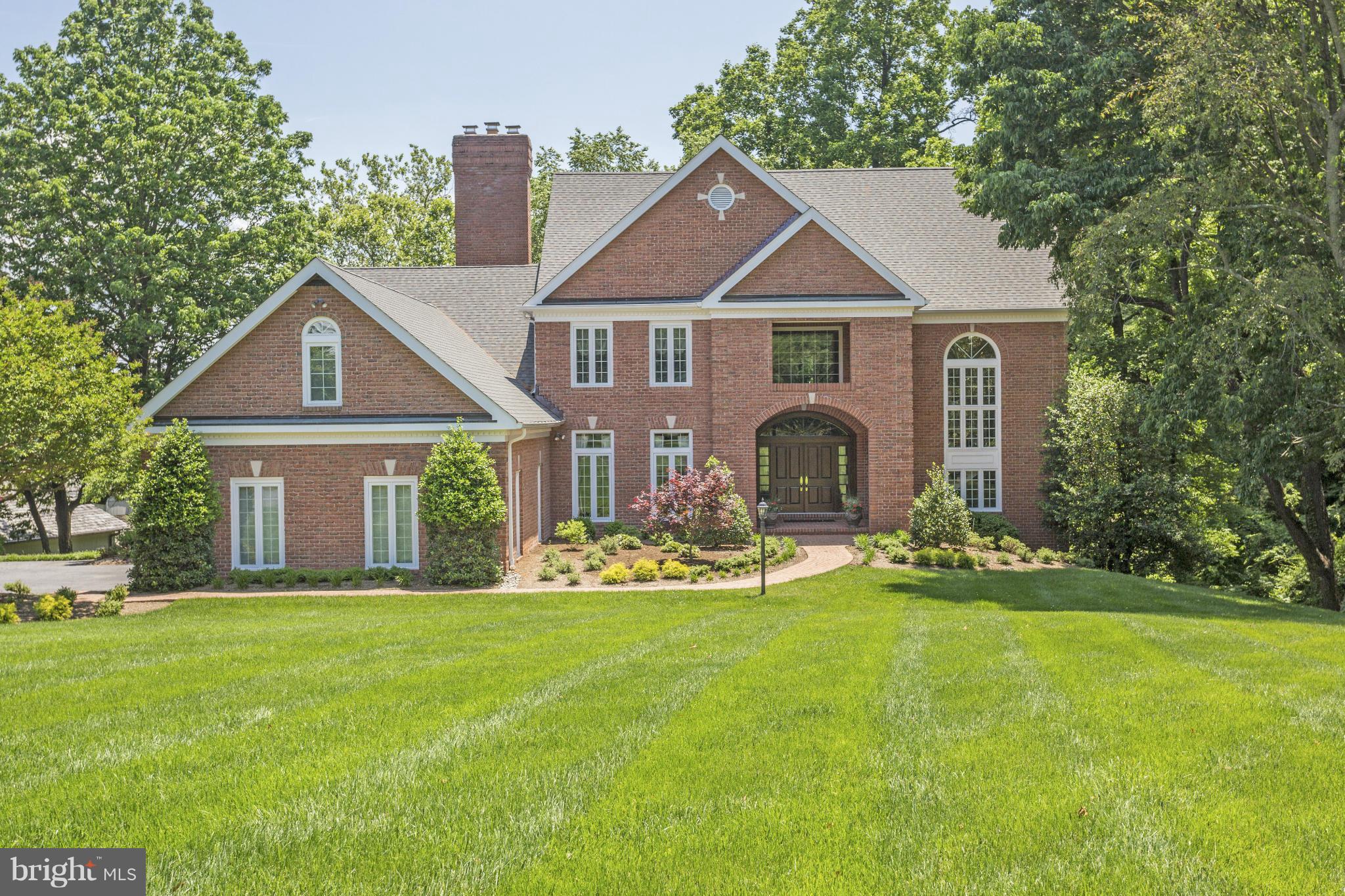 THE DOWNS - Residential