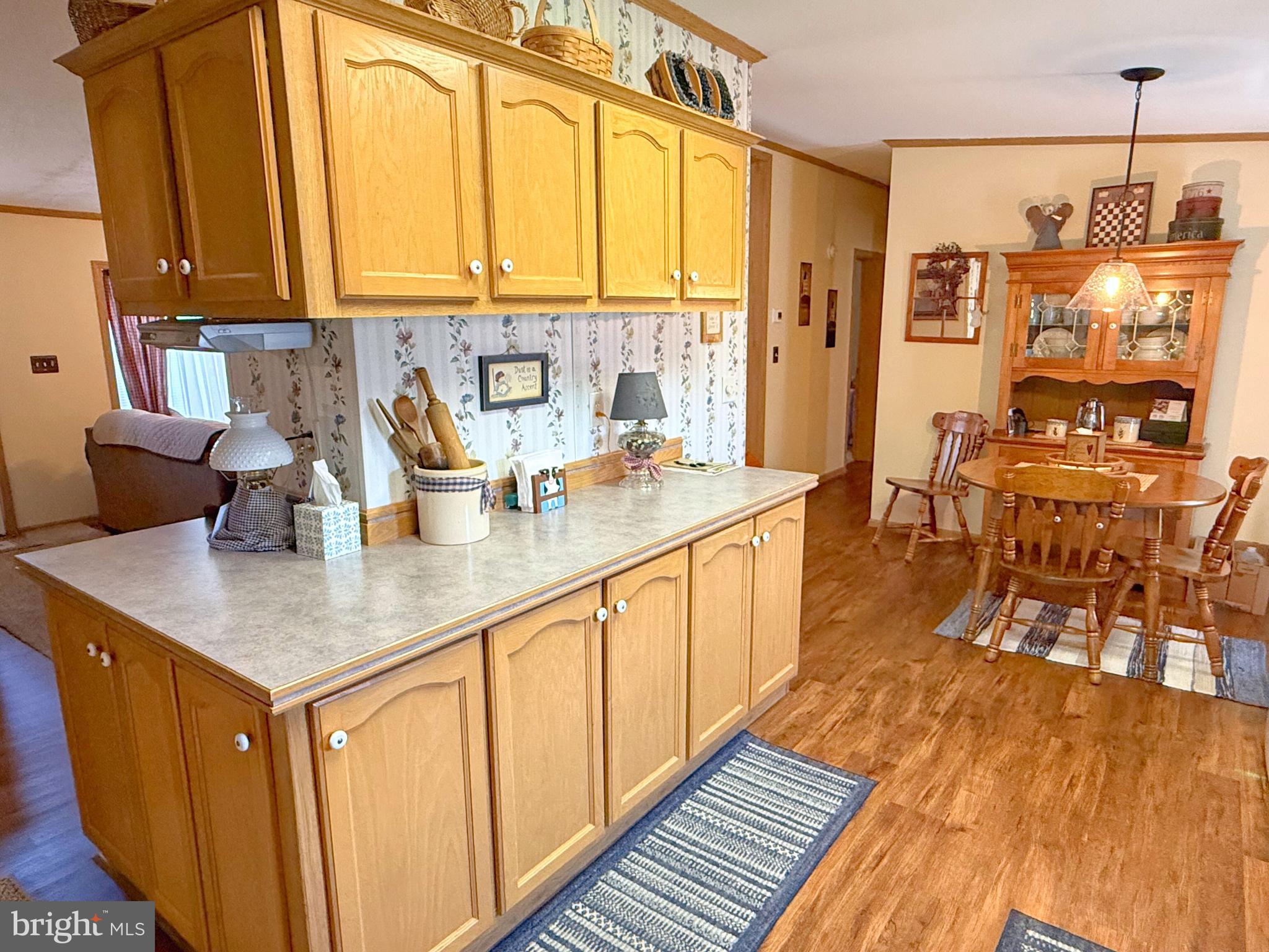EAGLE VIEW MOBILE HOME PK - Residential