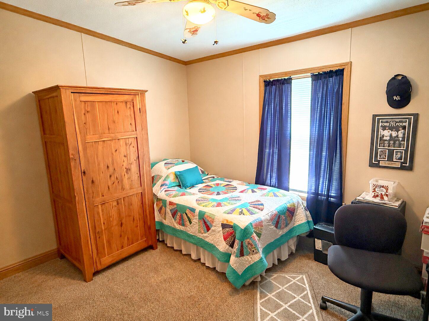 EAGLE VIEW MOBILE HOME PK - Residential