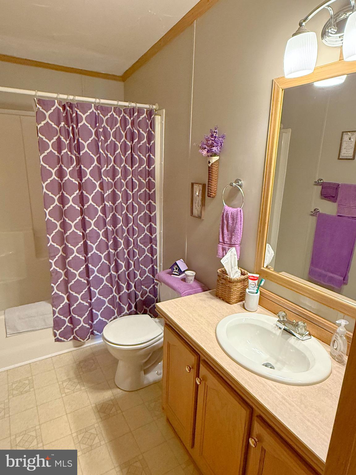 EAGLE VIEW MOBILE HOME PK - Residential