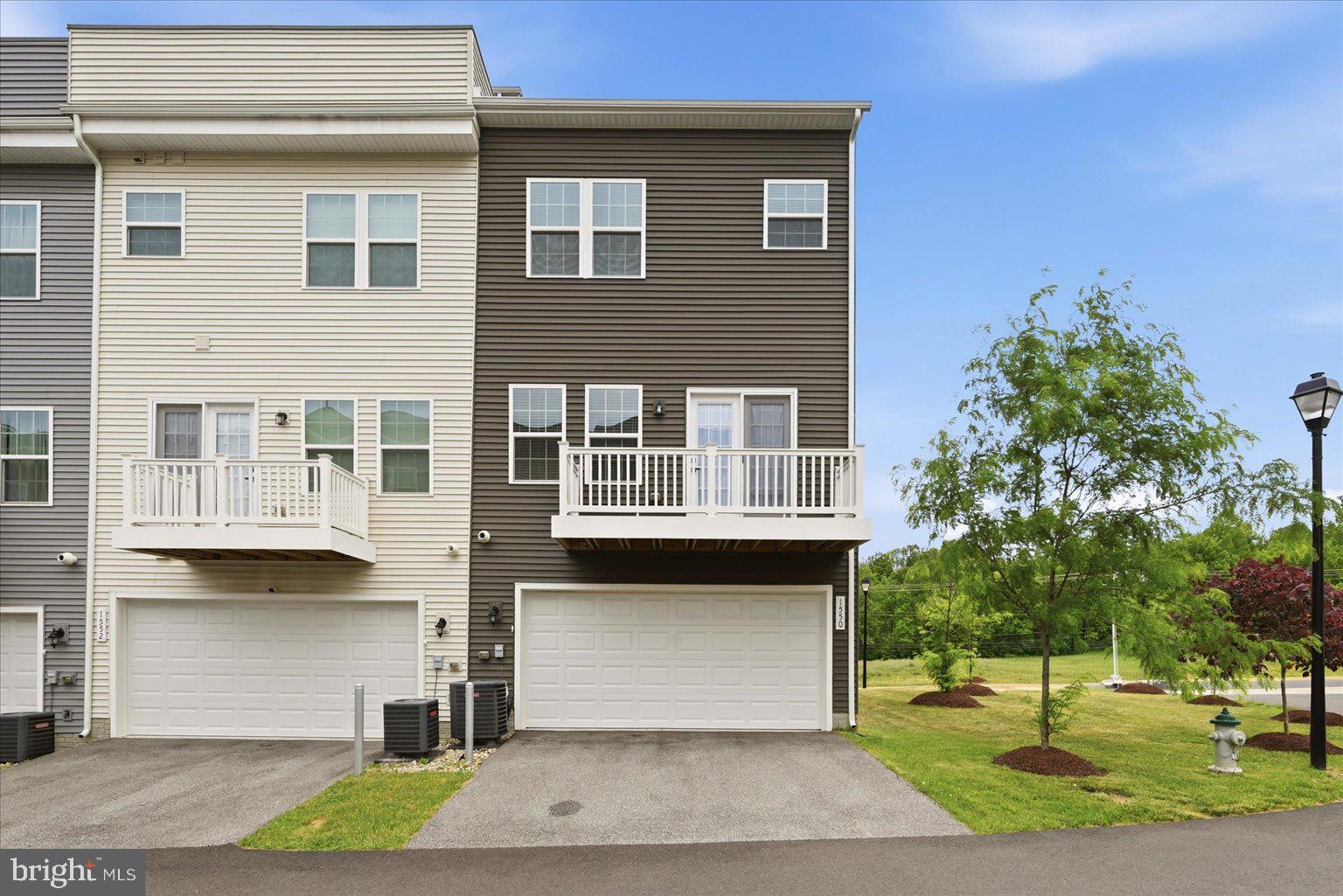 AMBER RIDGE - Residential
