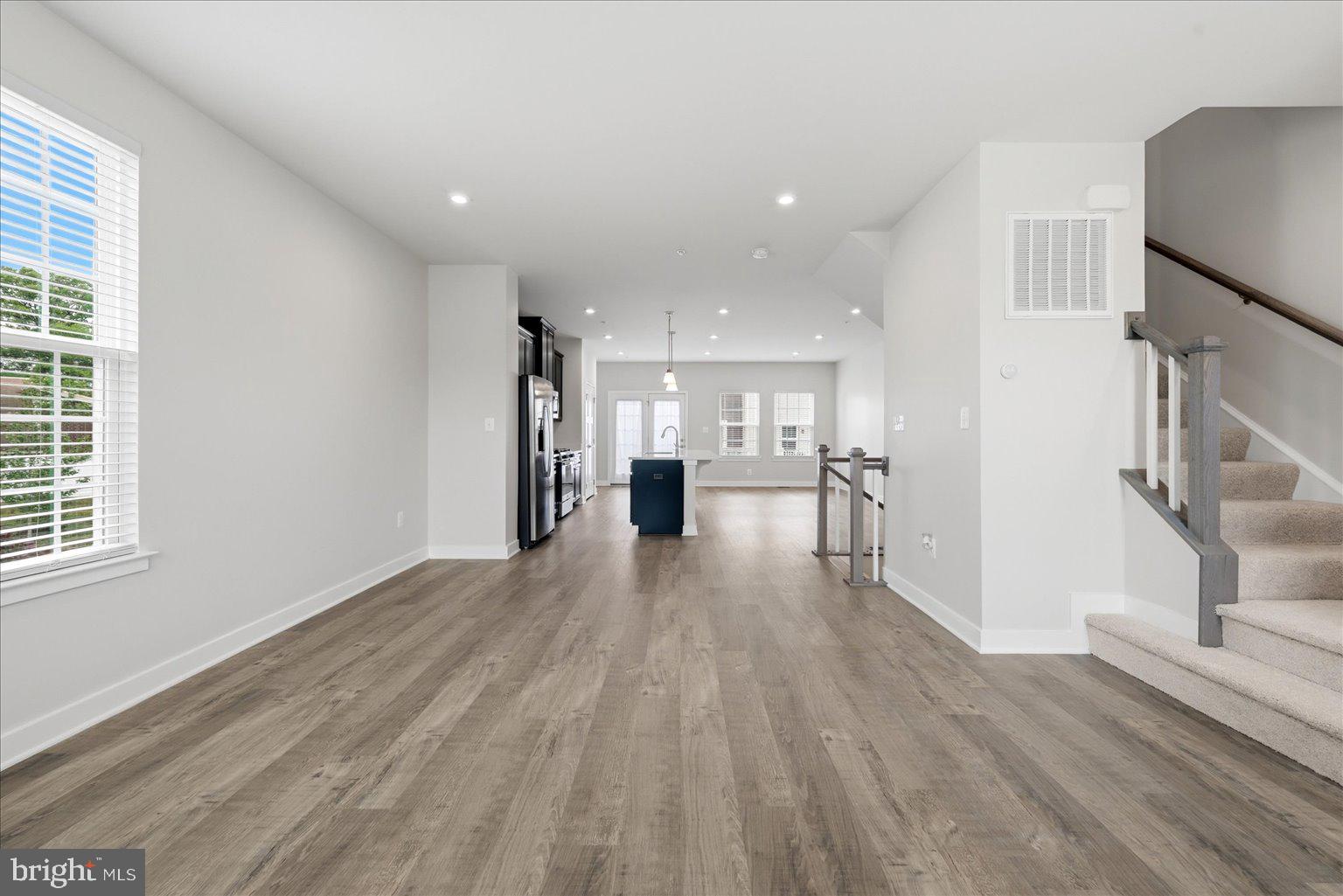 AMBER RIDGE - Residential