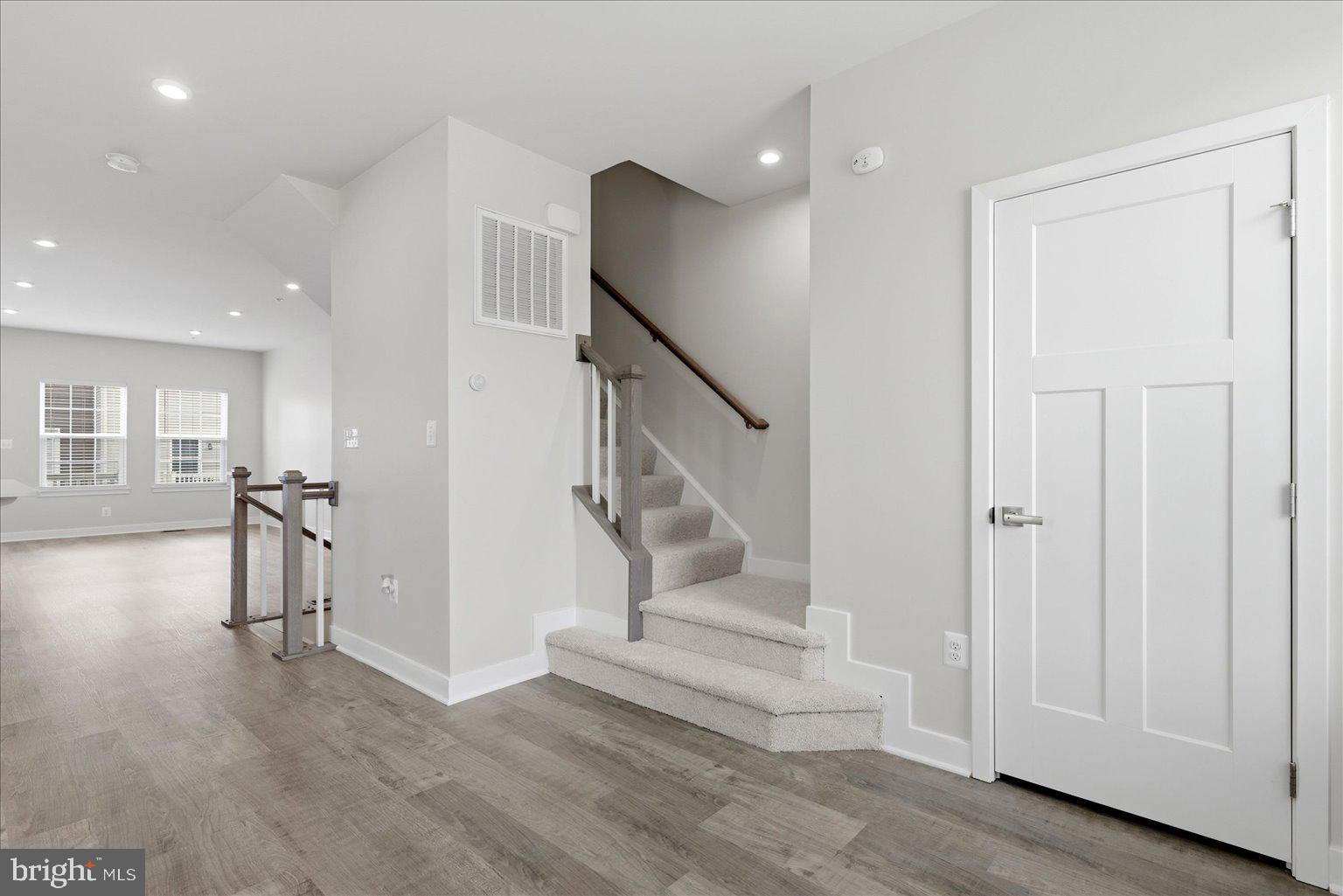 AMBER RIDGE - Residential