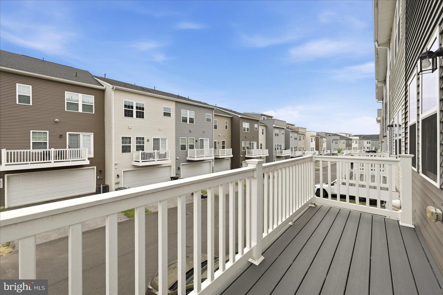 AMBER RIDGE - Residential