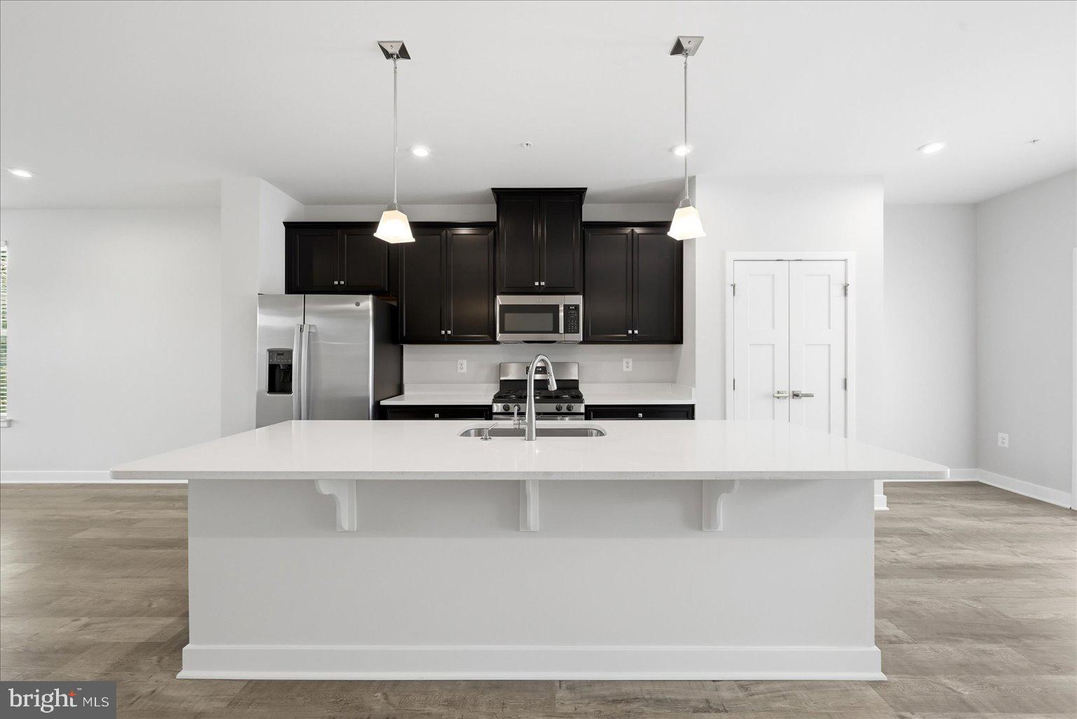 AMBER RIDGE - Residential